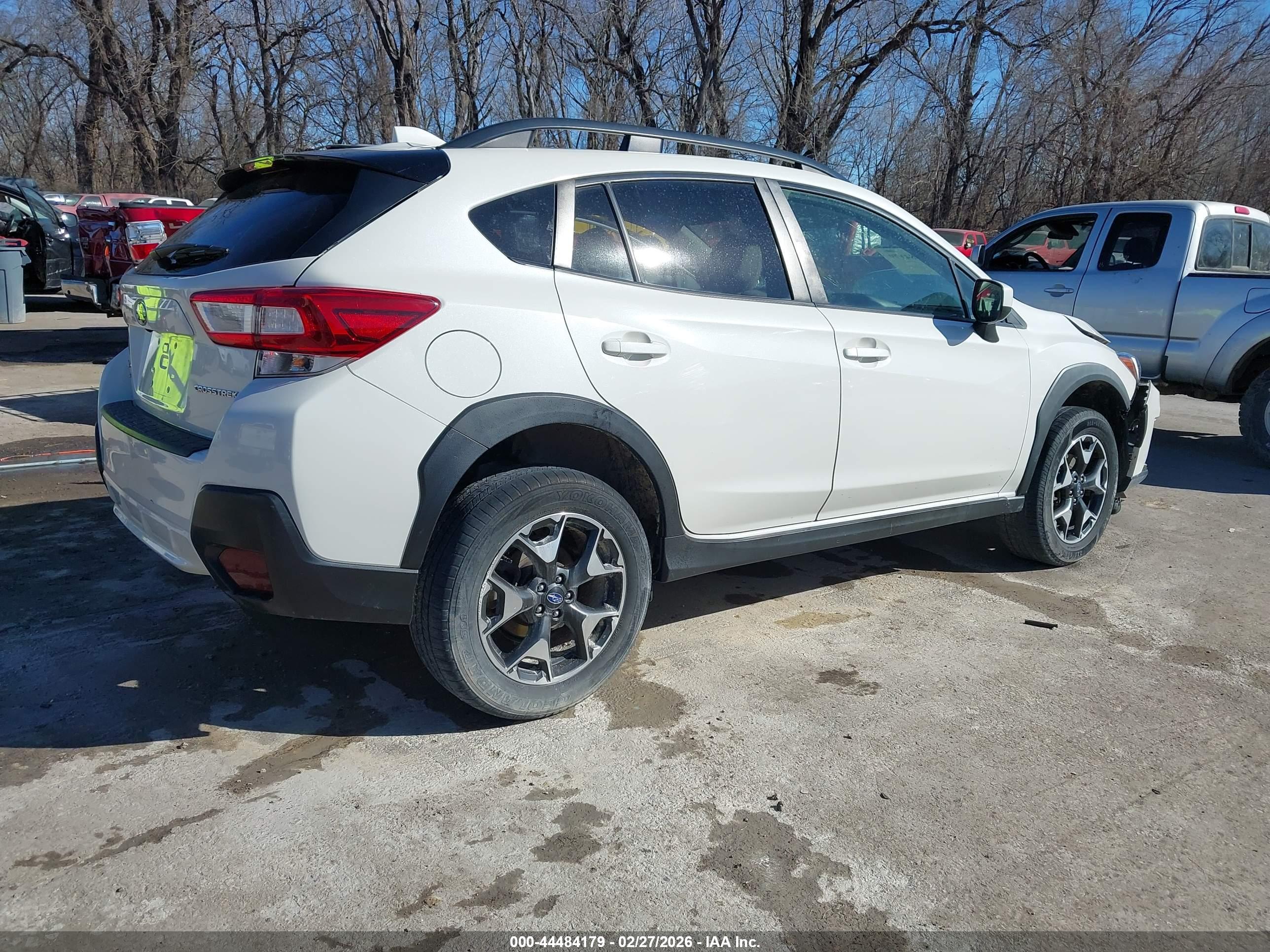 SUBARU CROSSTREK image 4