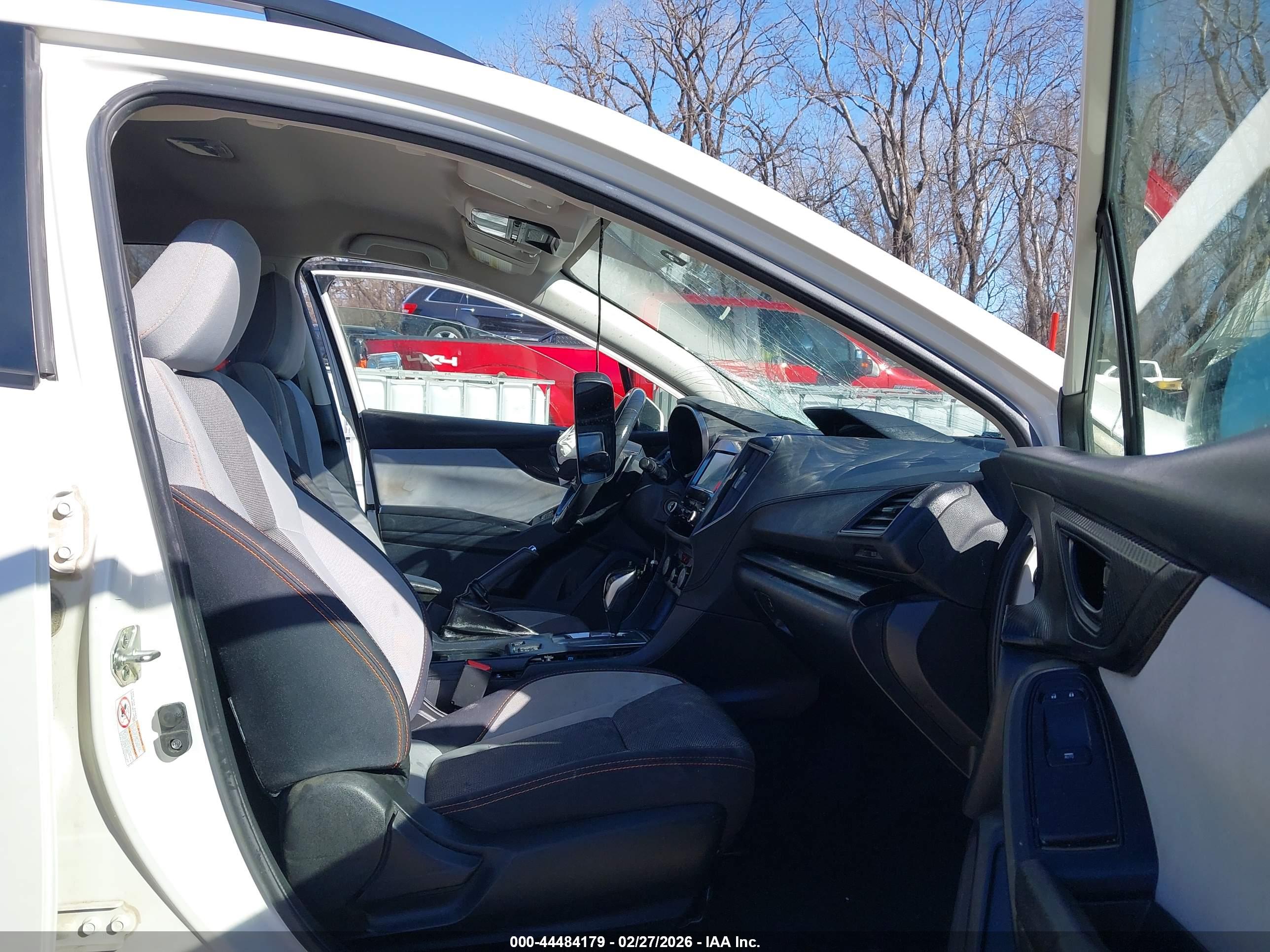 SUBARU CROSSTREK image 5