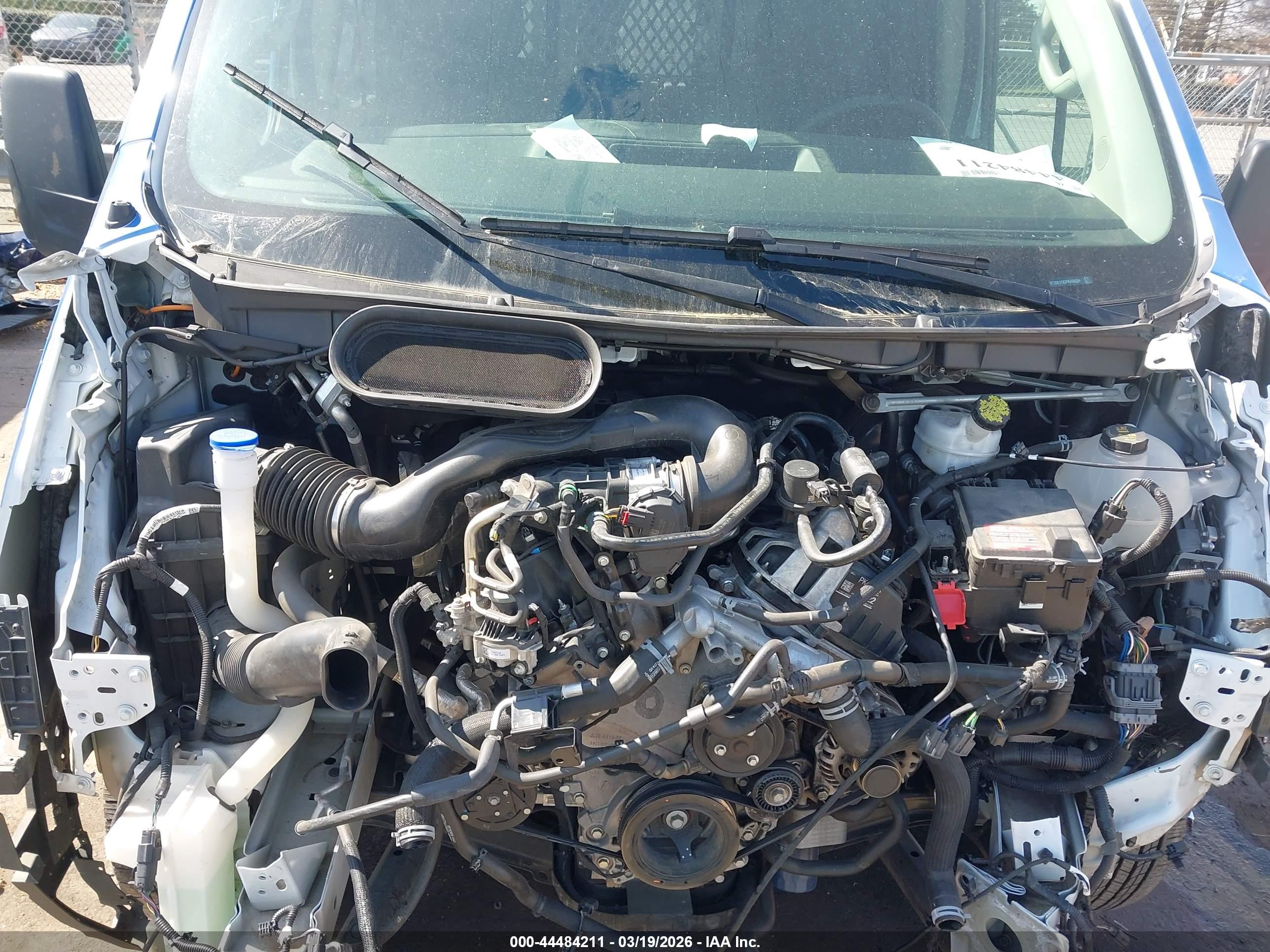 FORD TRANSIT-250 image 10