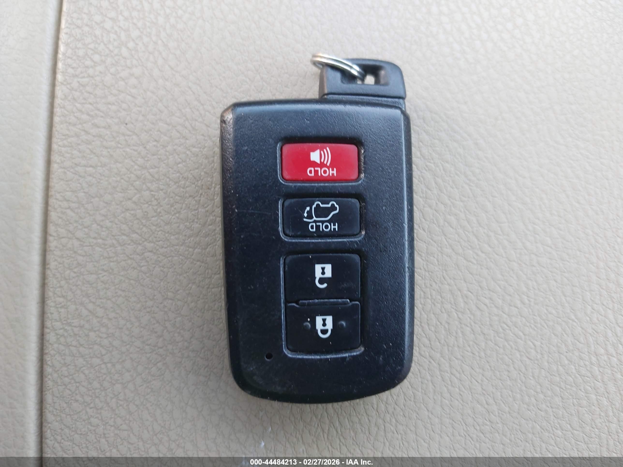 TOYOTA HIGHLANDER image 11