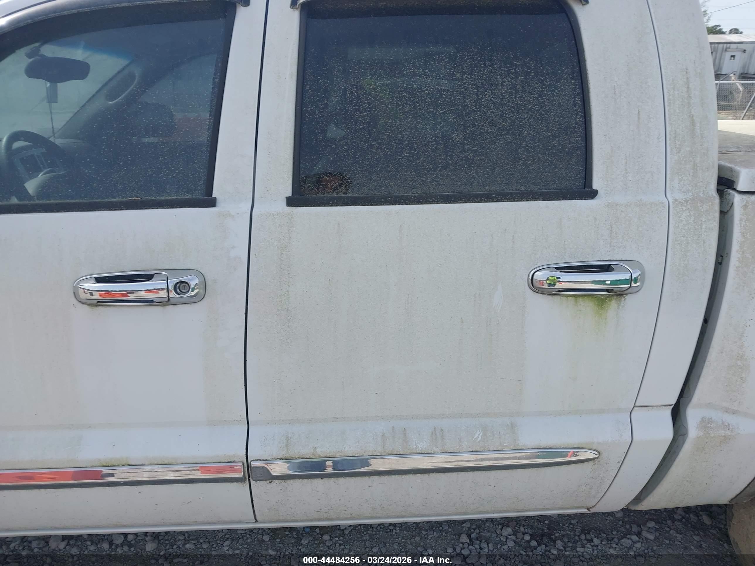DODGE DAKOTA image 6