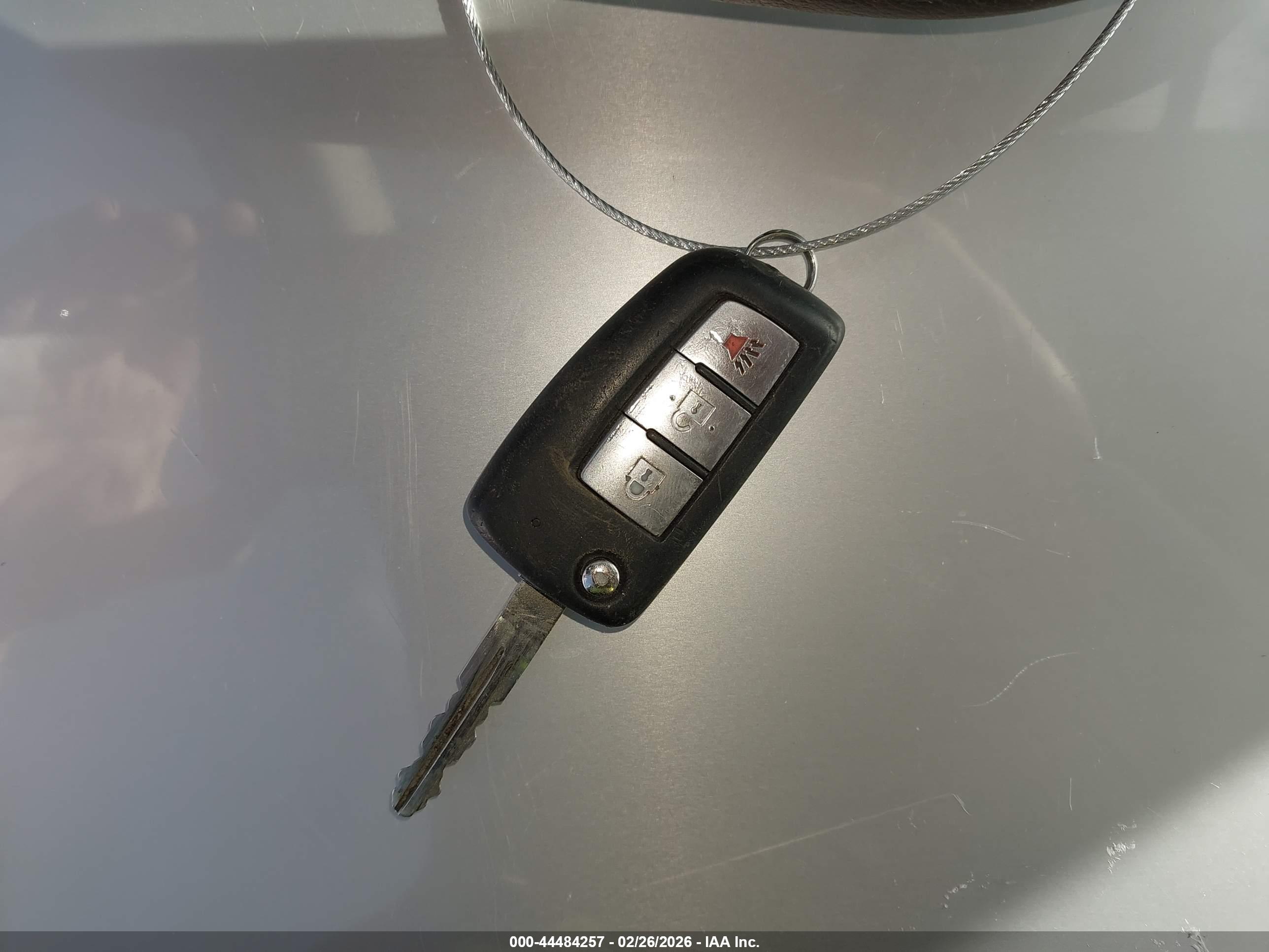 NISSAN ROGUE image 11