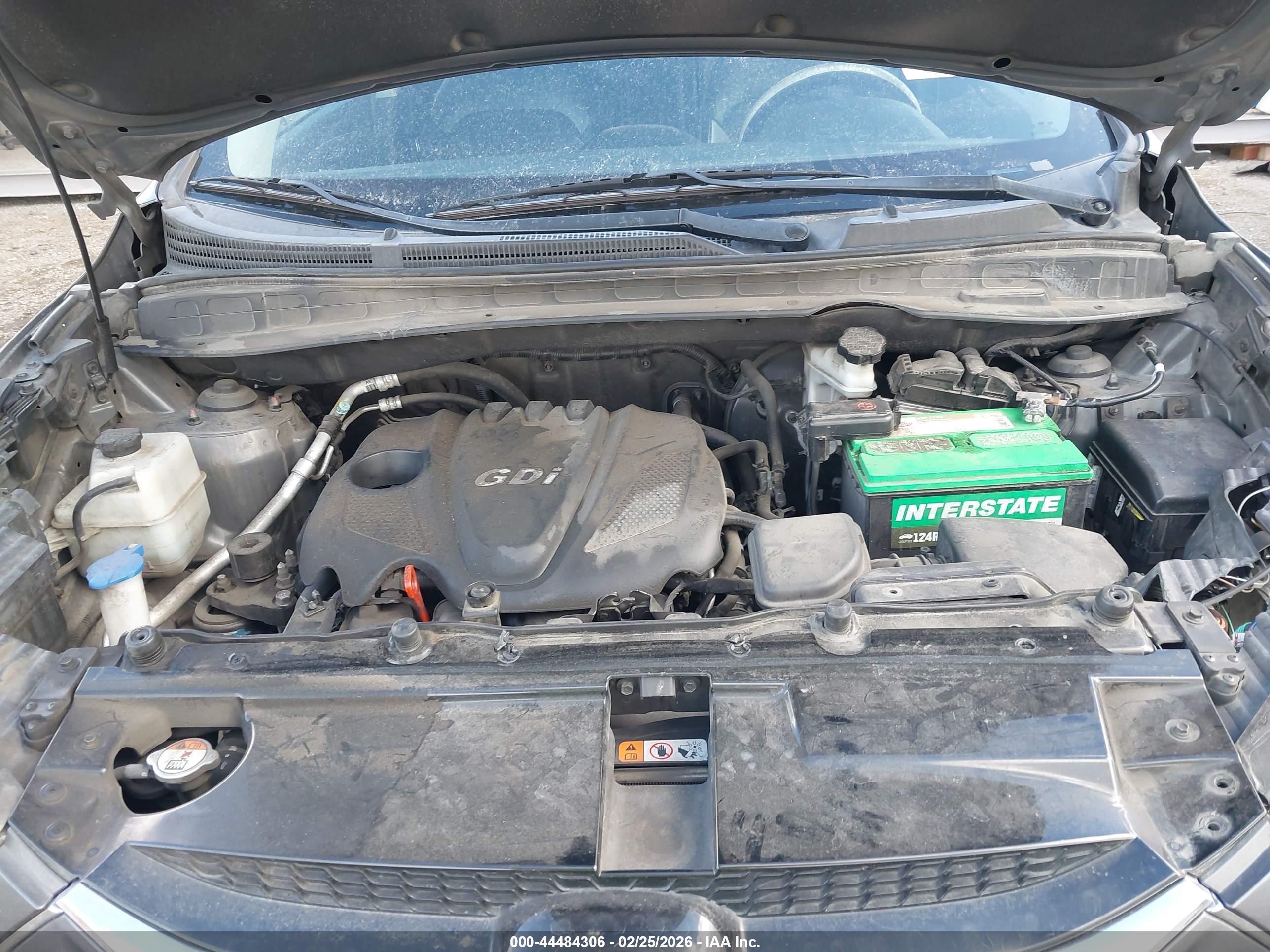 HYUNDAI TUCSON image 10