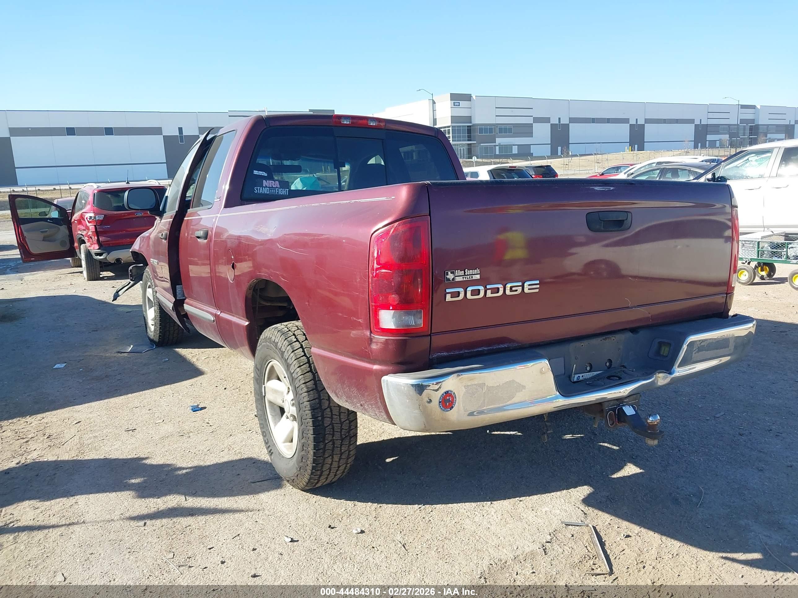 DODGE RAM image 3