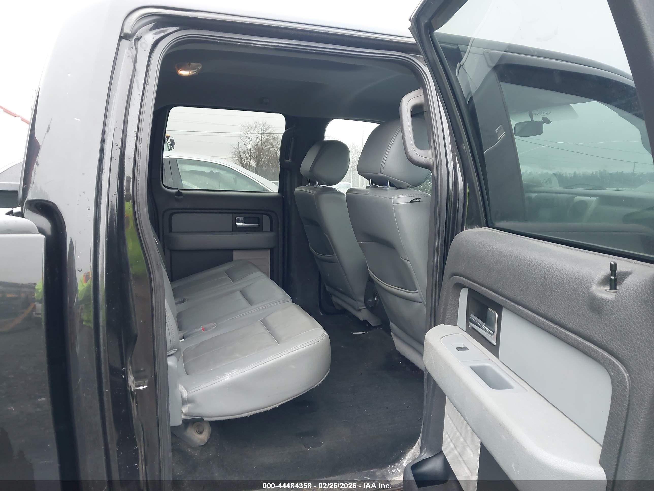 FORD F-150 image 8