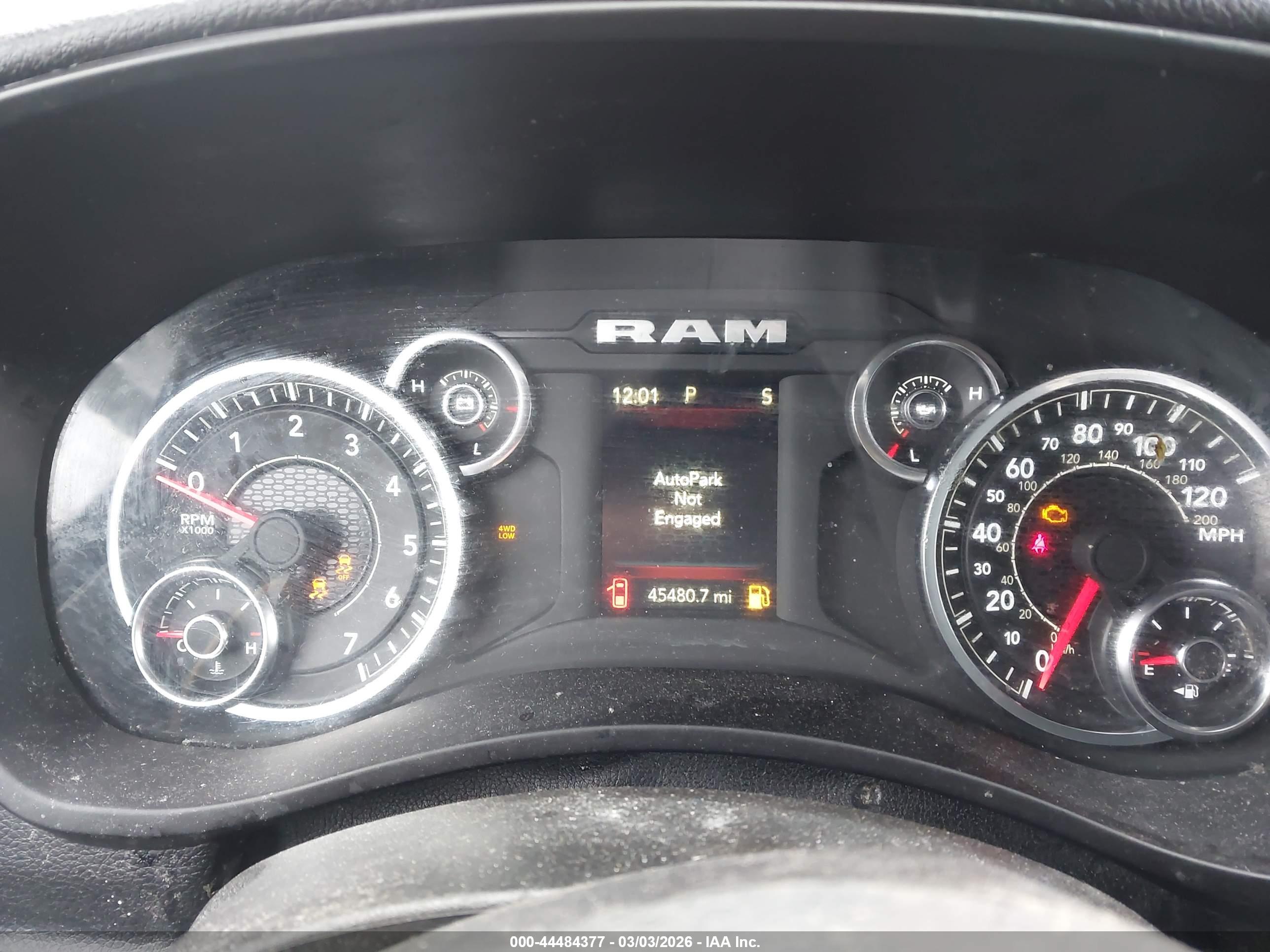 RAM 2500 image 7