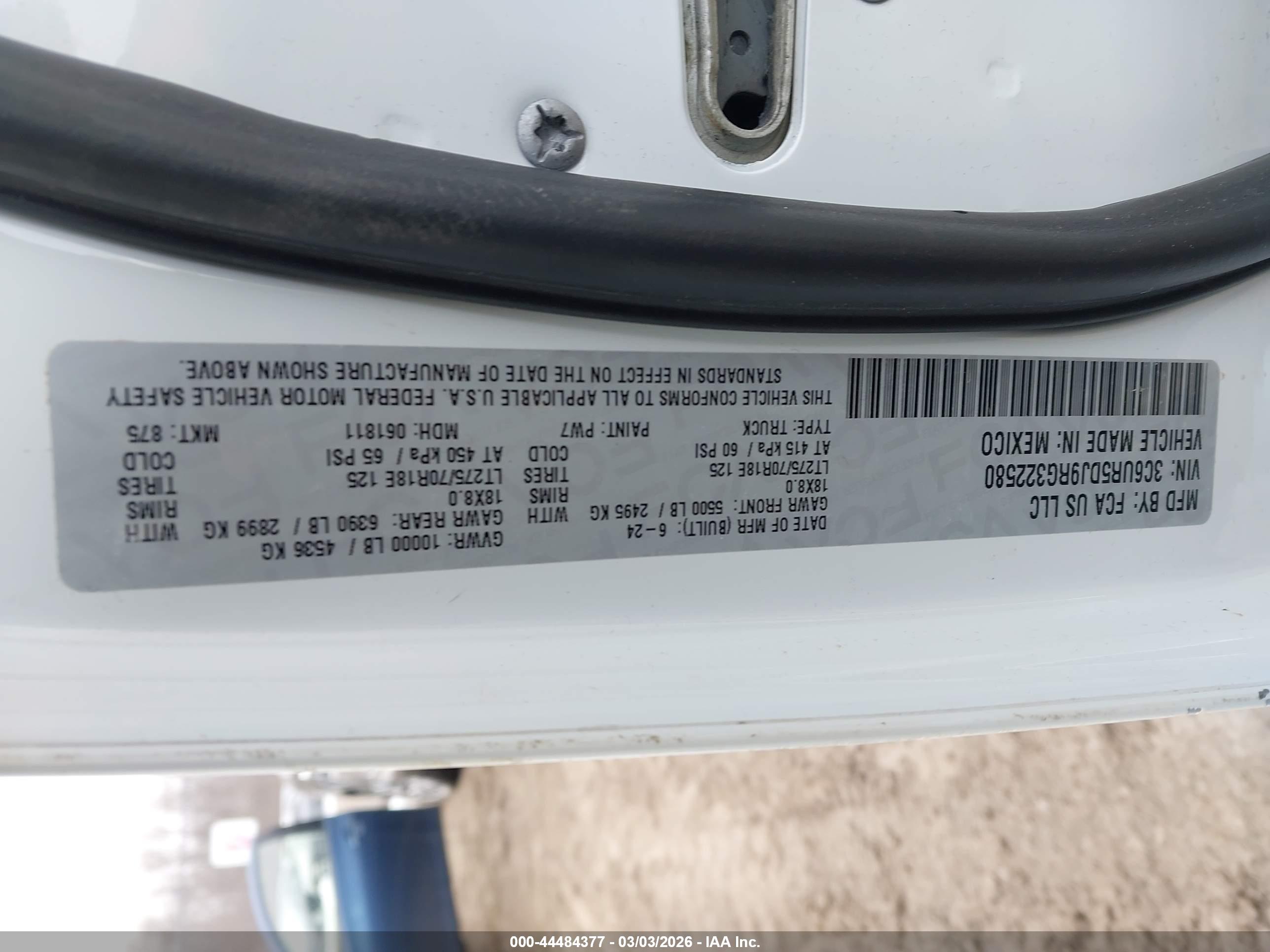 RAM 2500 image 9