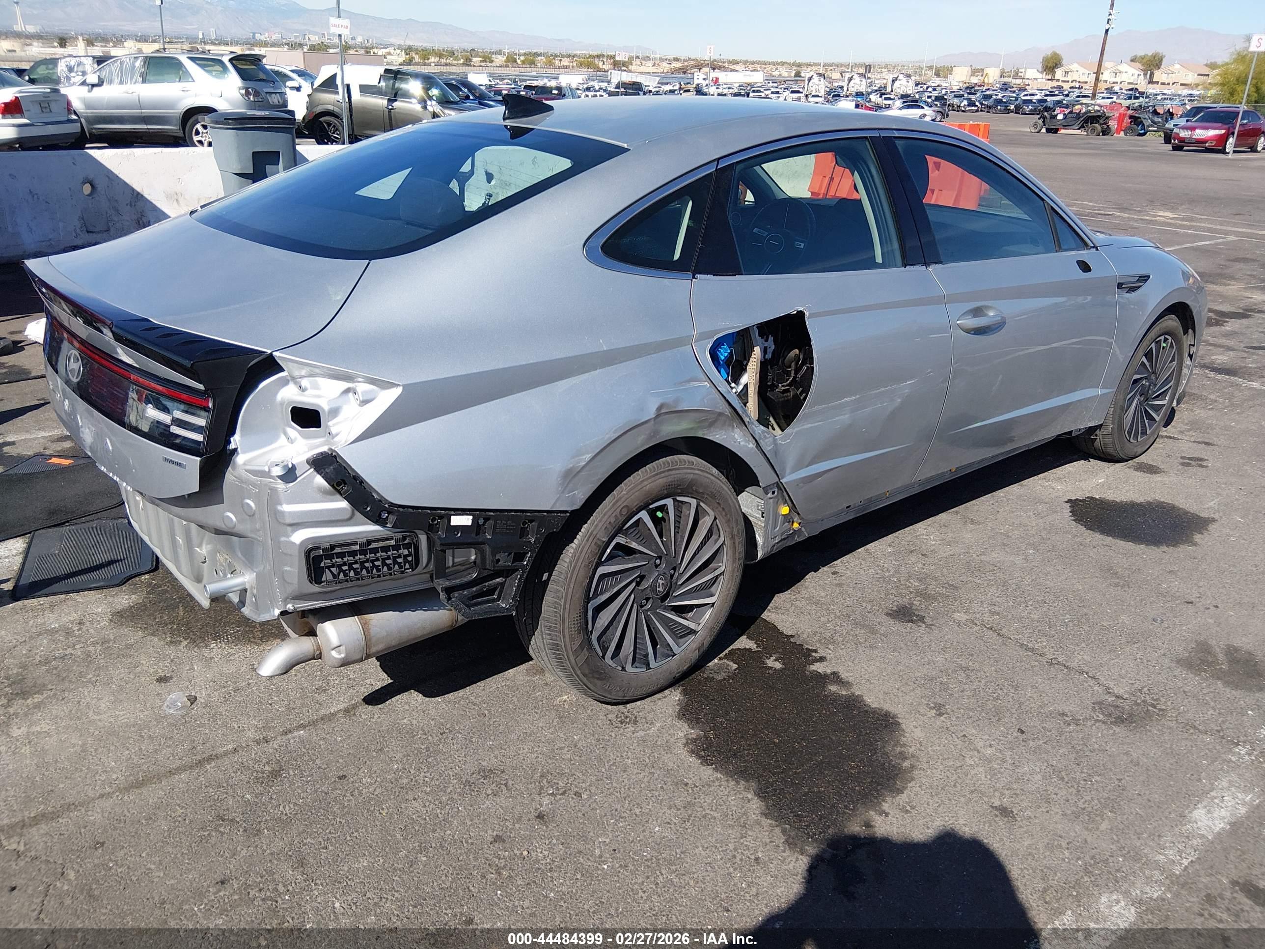 HYUNDAI SONATA image 4