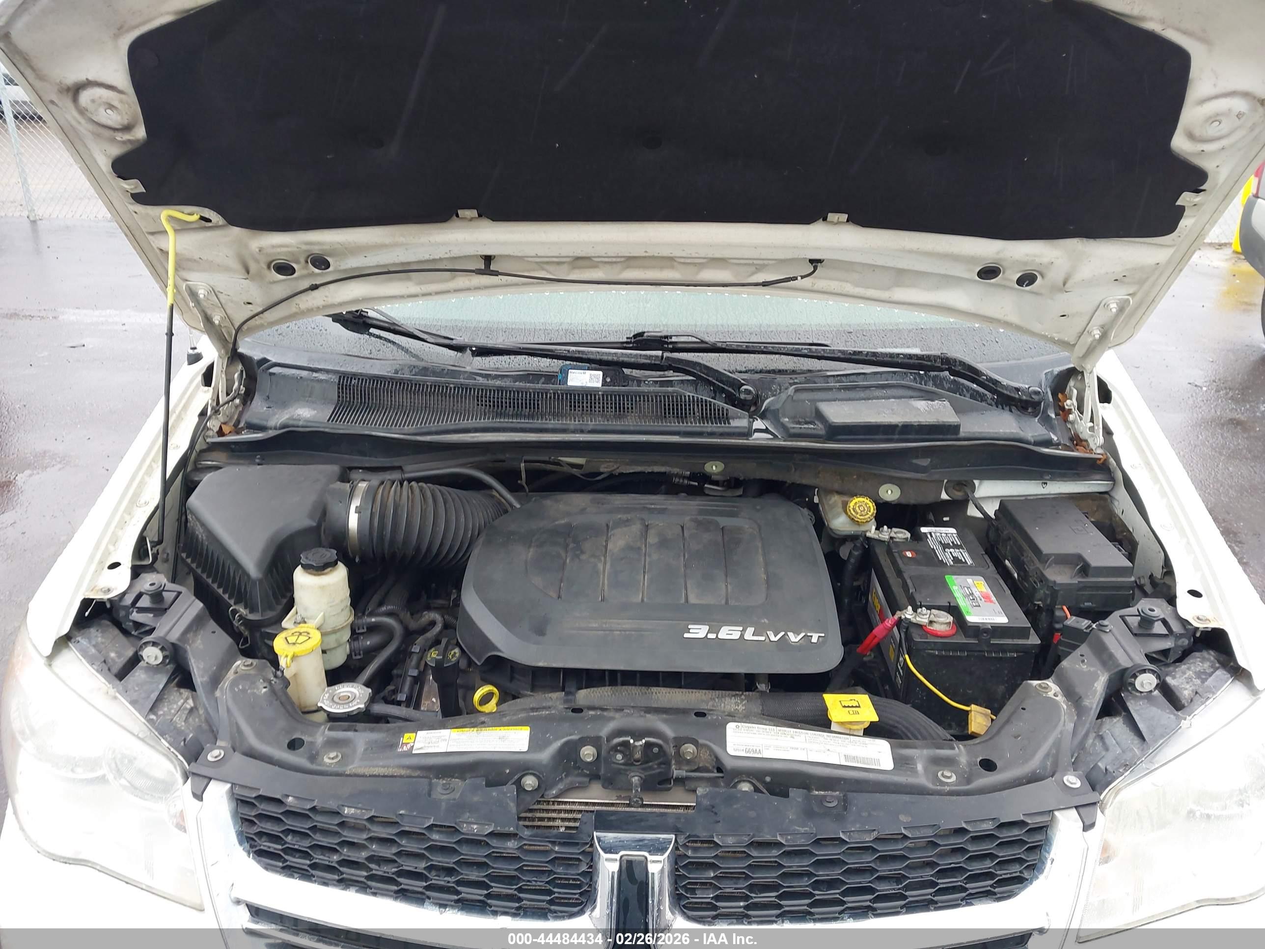 DODGE GRAND image 10