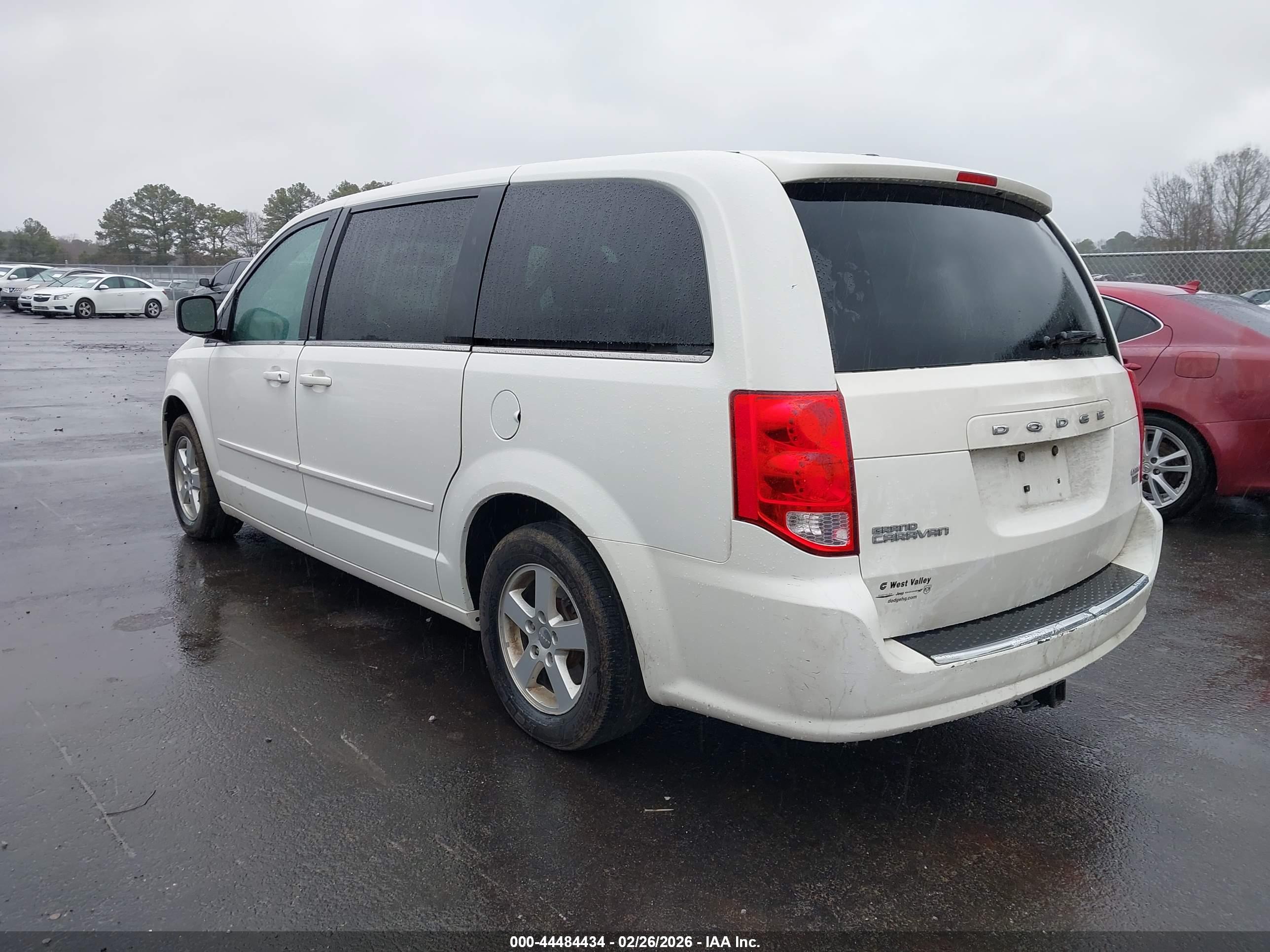 DODGE GRAND image 3