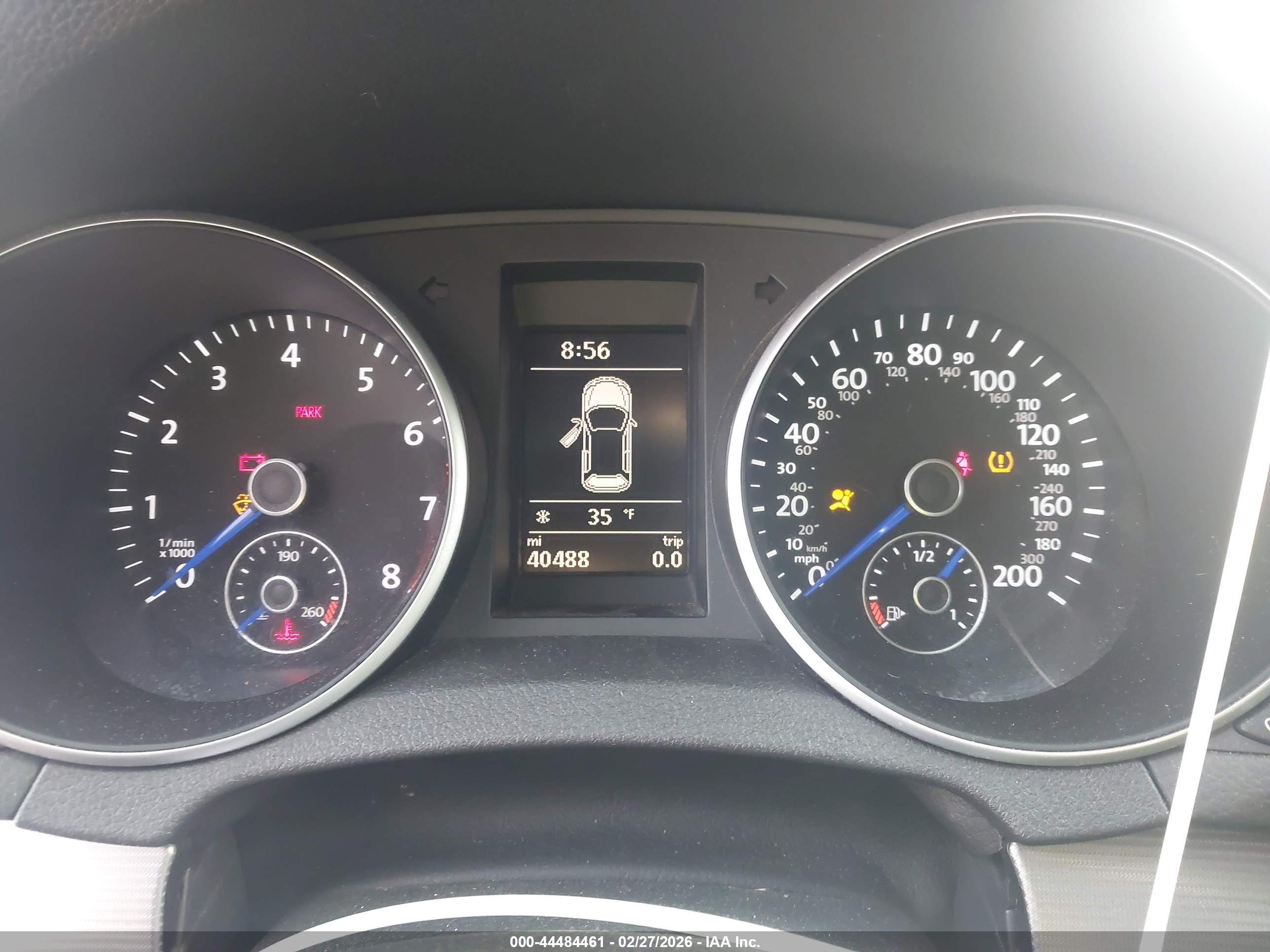 VOLKSWAGEN GOLF image 7