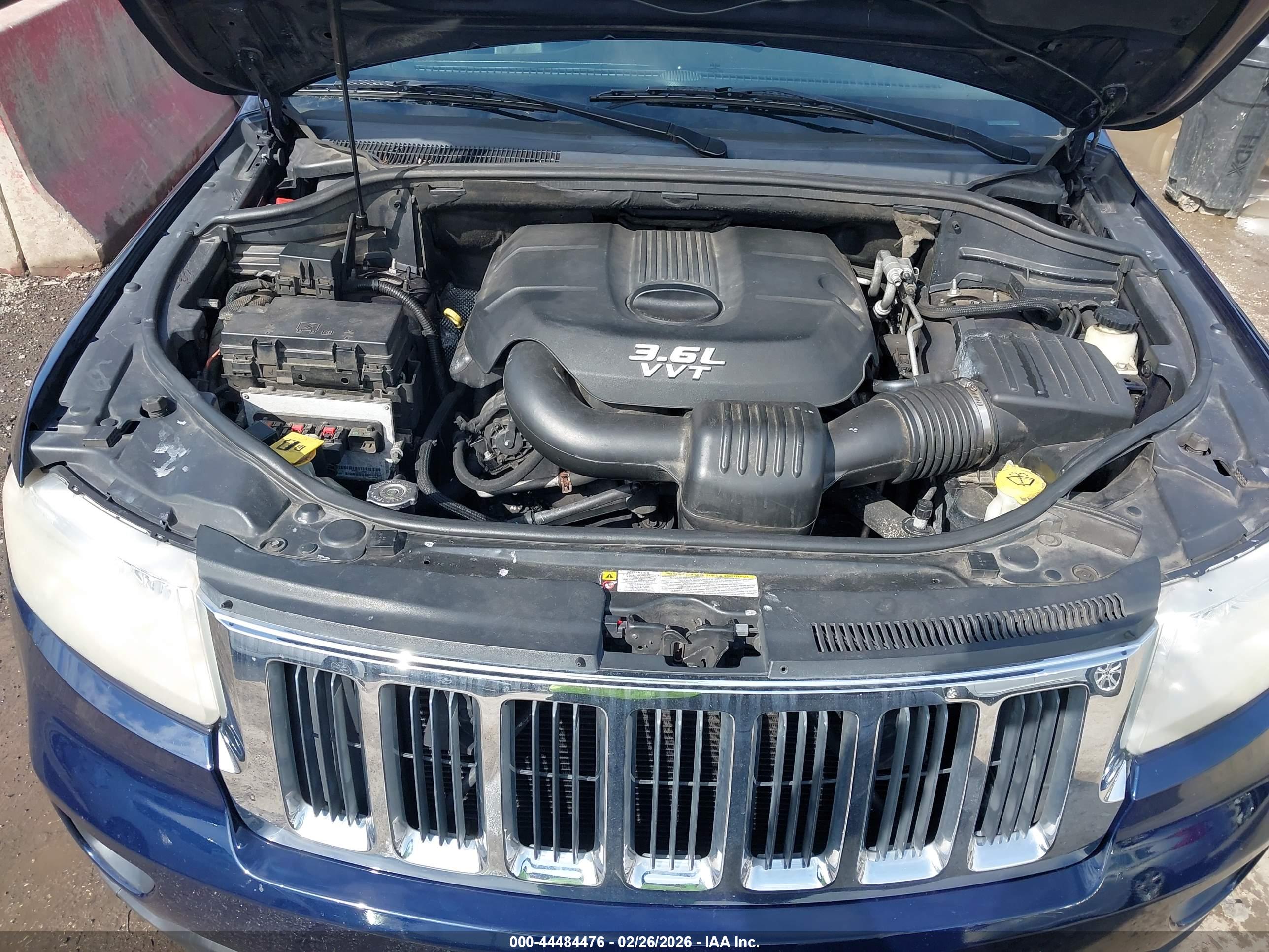 JEEP GRAND image 10