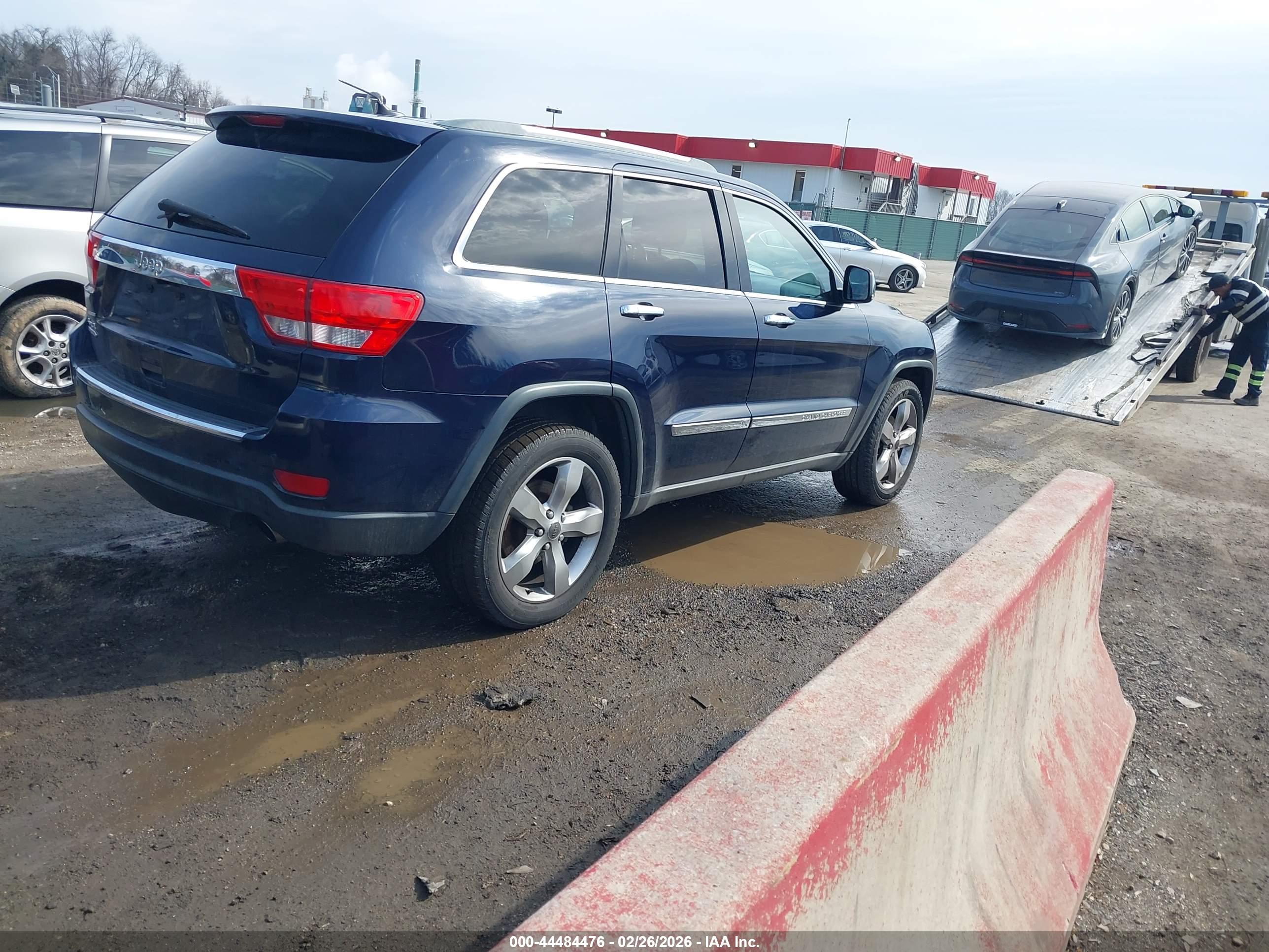 JEEP GRAND image 4