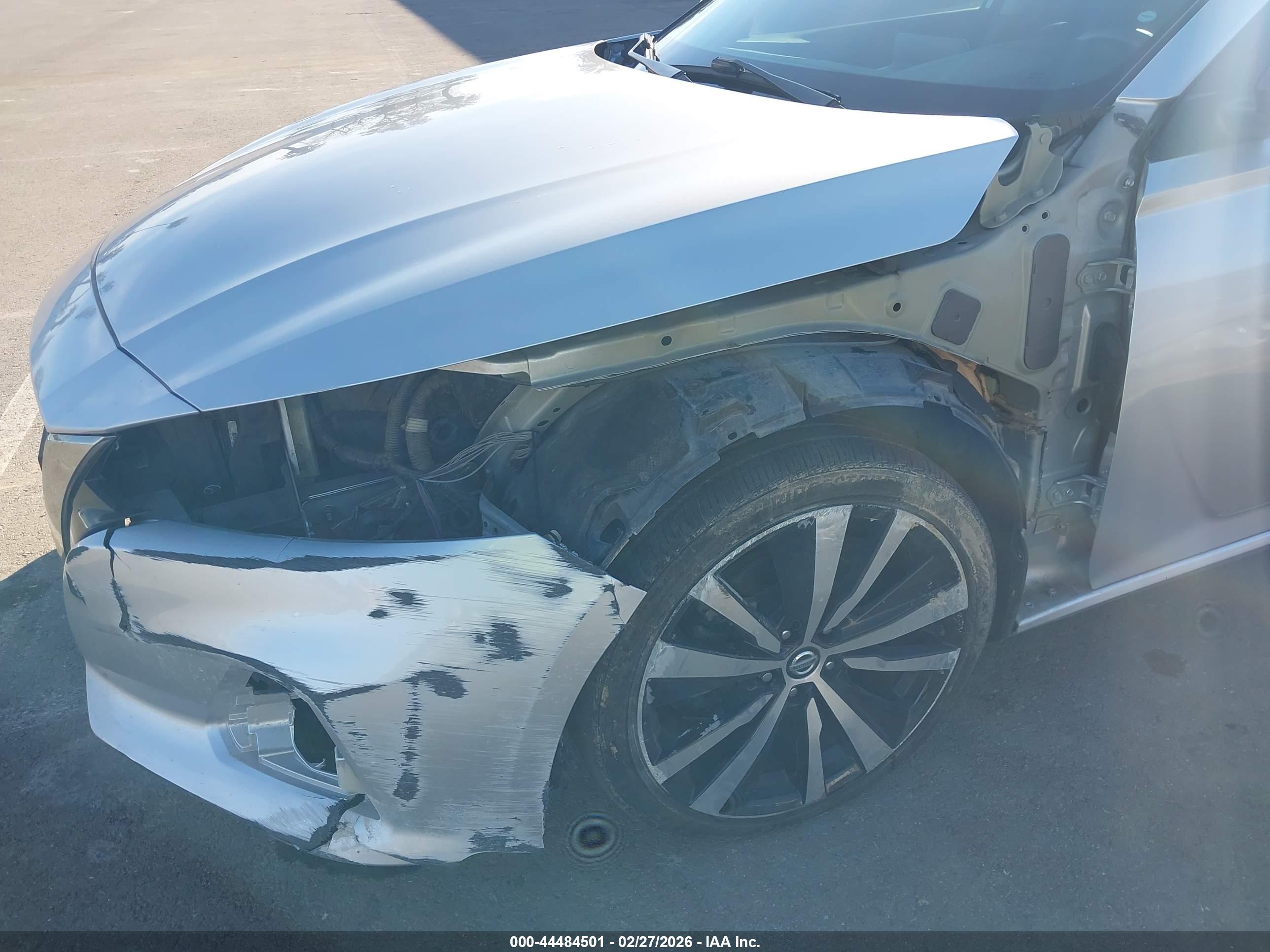 NISSAN ALTIMA image 6