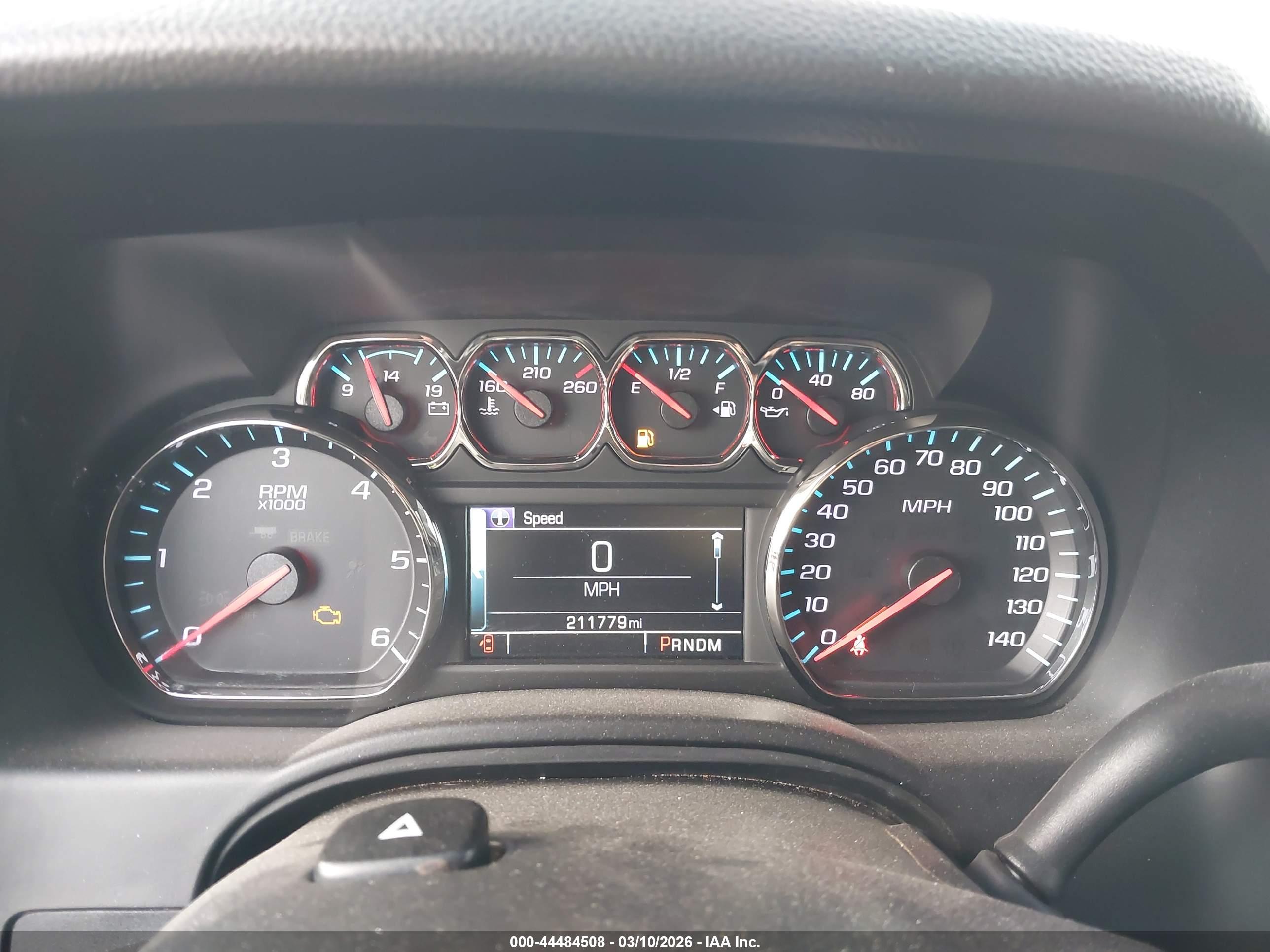 CHEVROLET TAHOE image 7