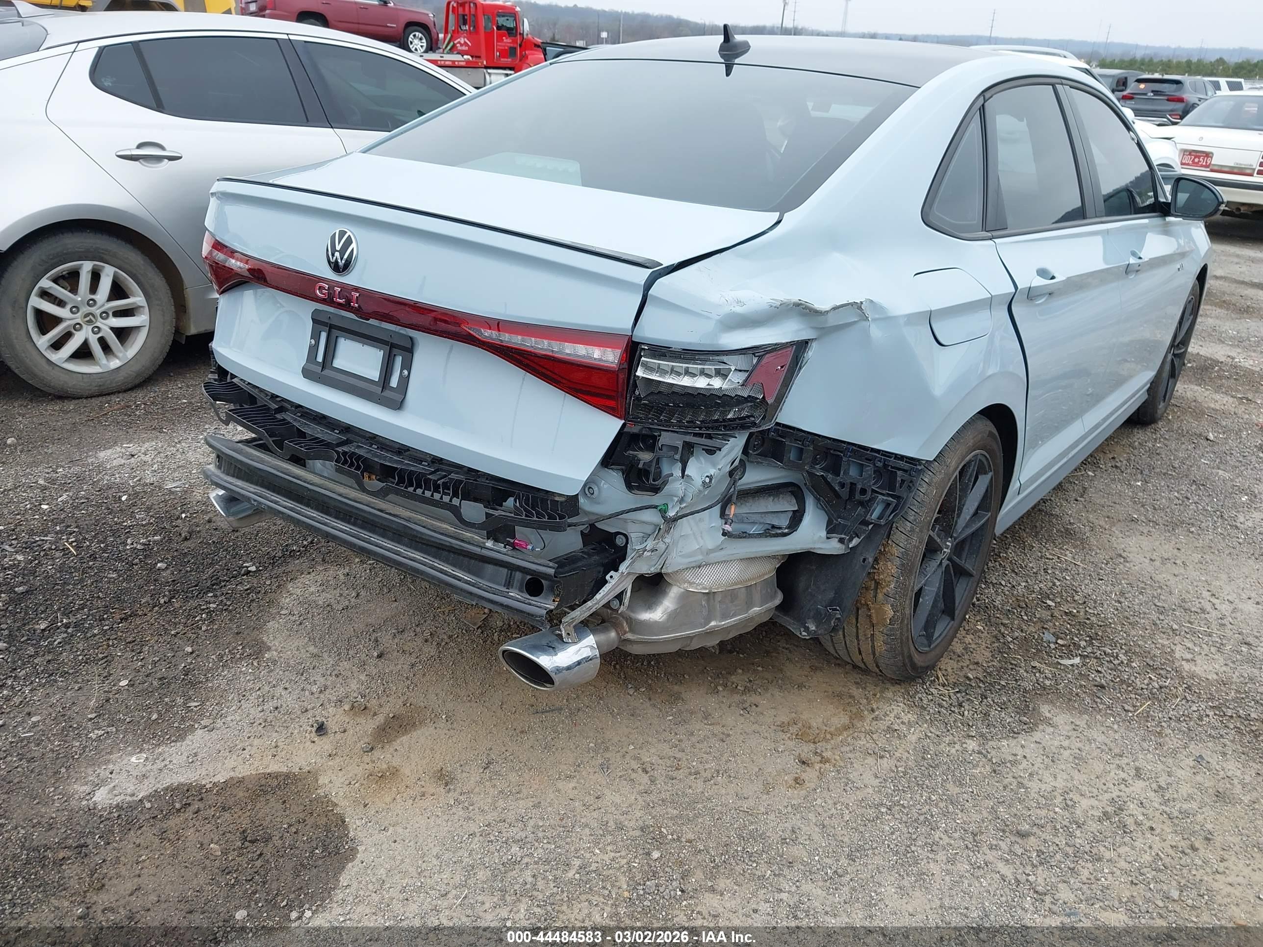 VOLKSWAGEN JETTA image 6