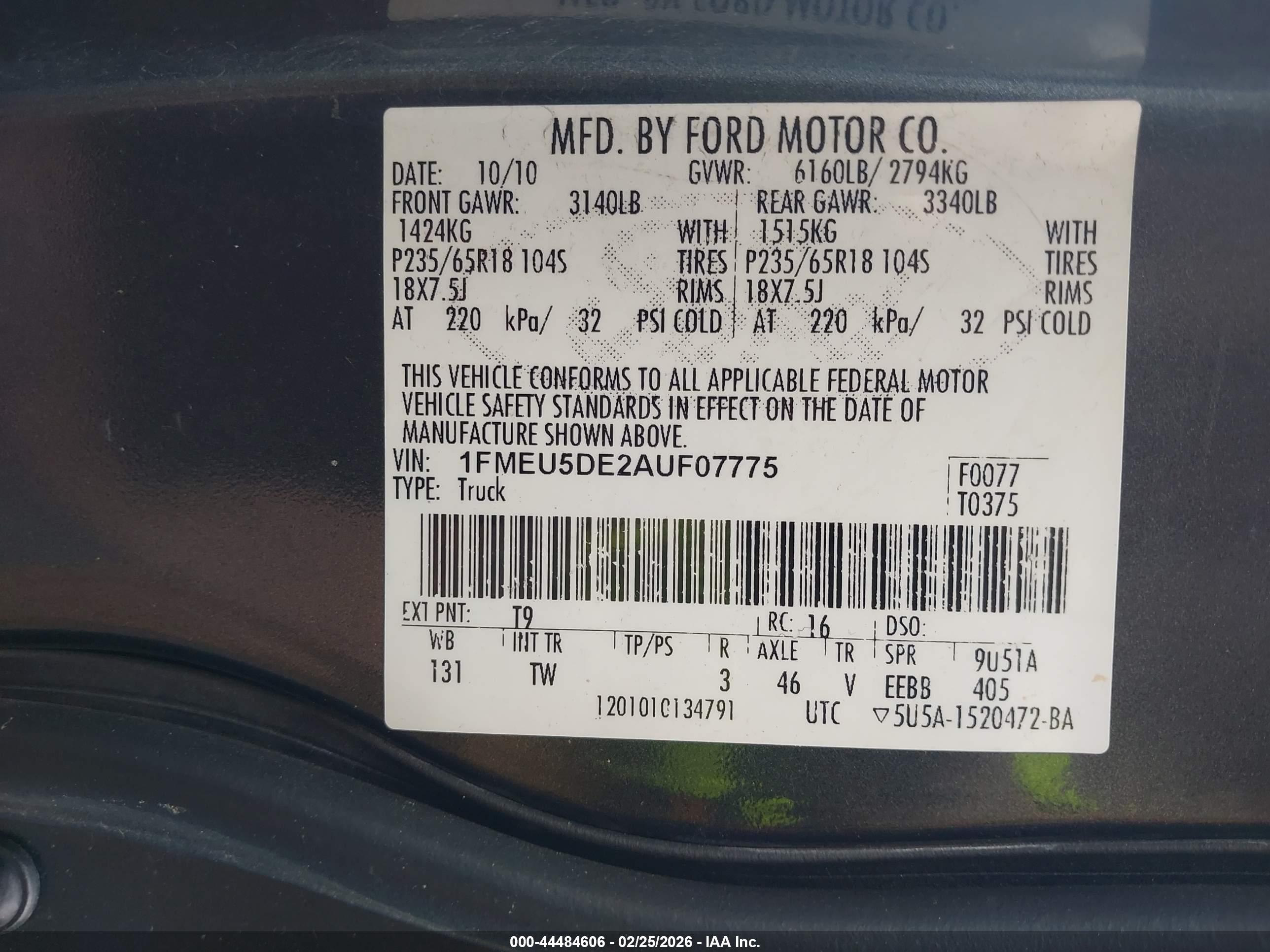 FORD EXPLORER image 9