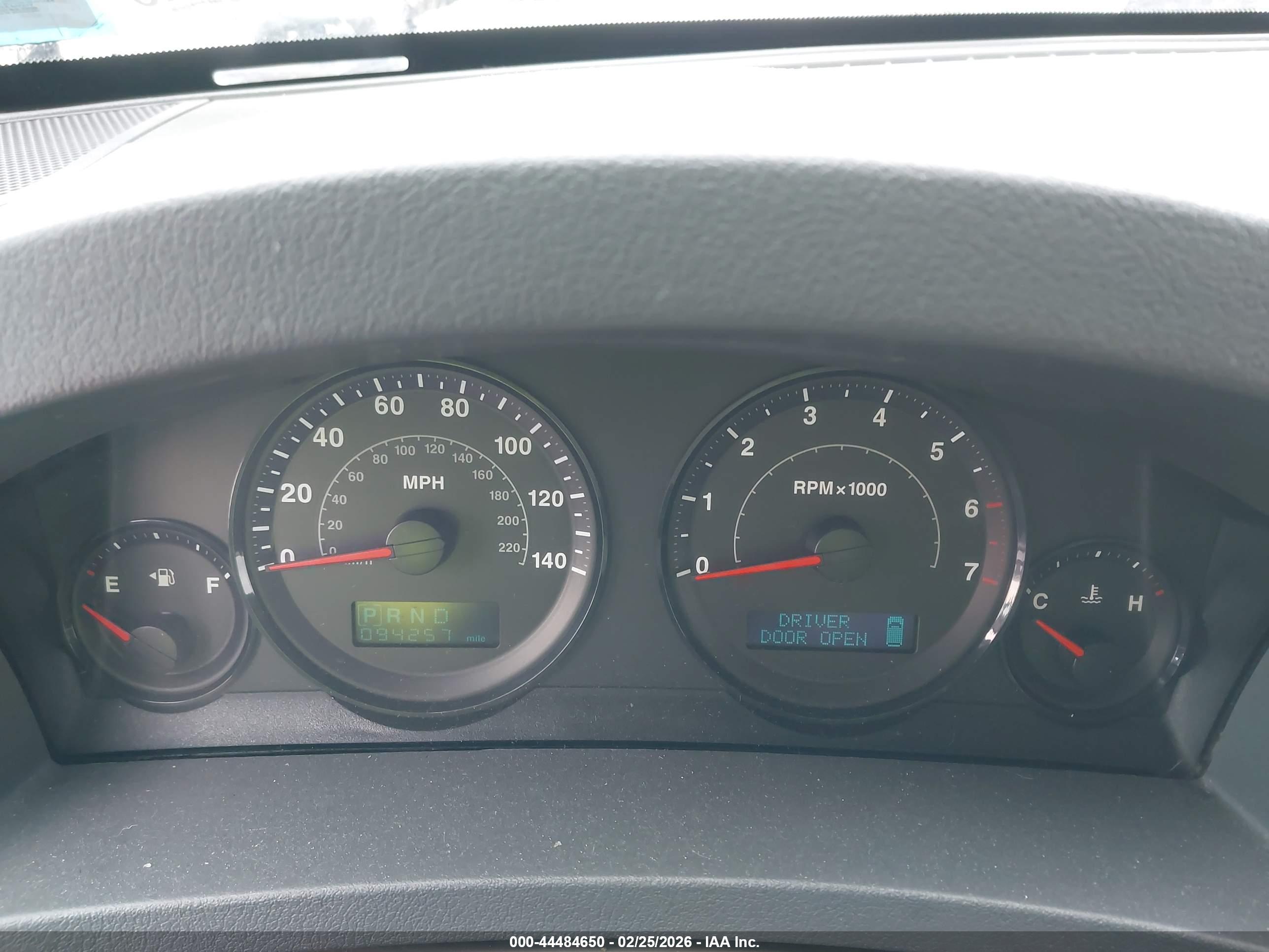 JEEP GRAND image 7