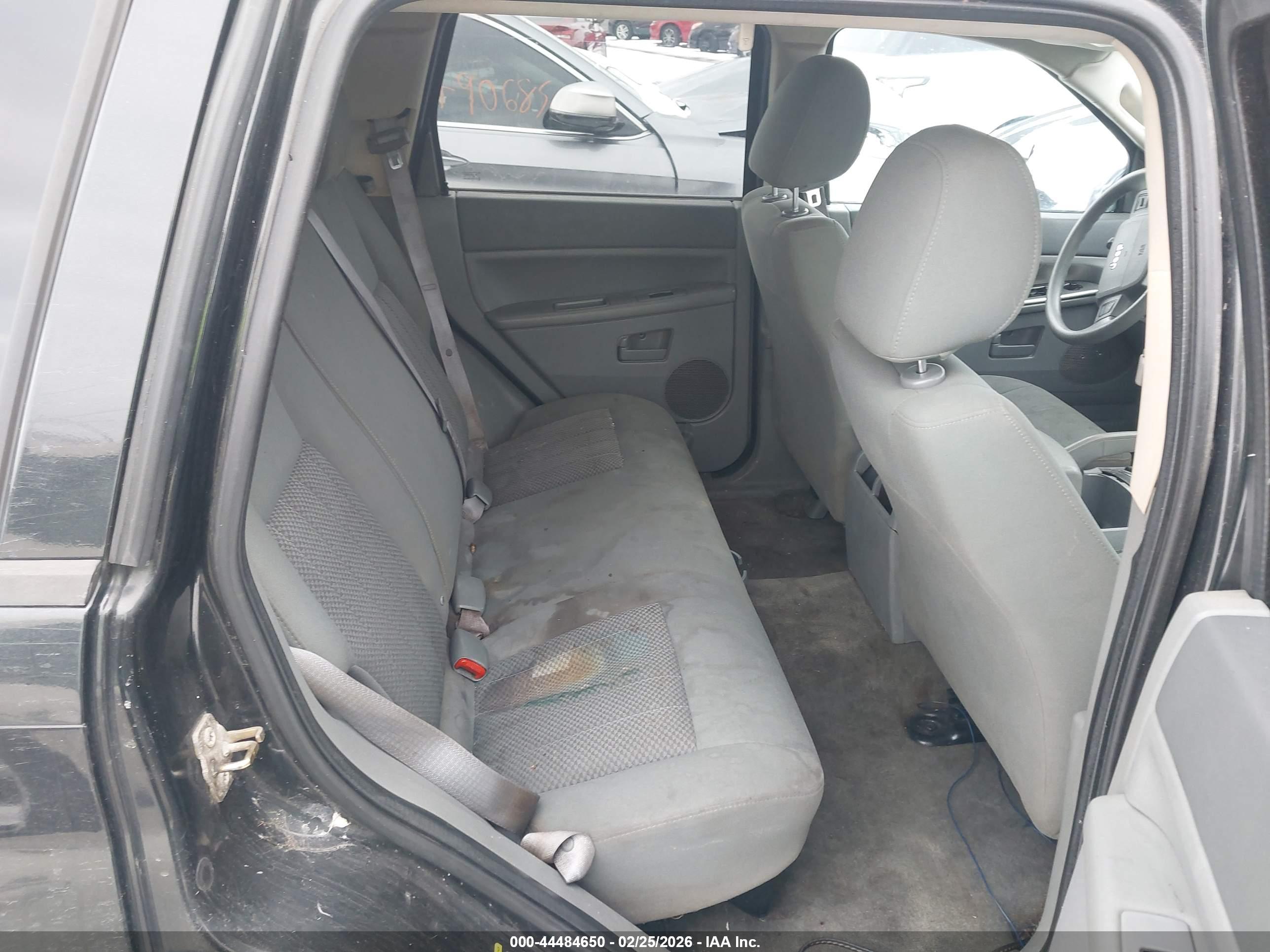 JEEP GRAND image 8