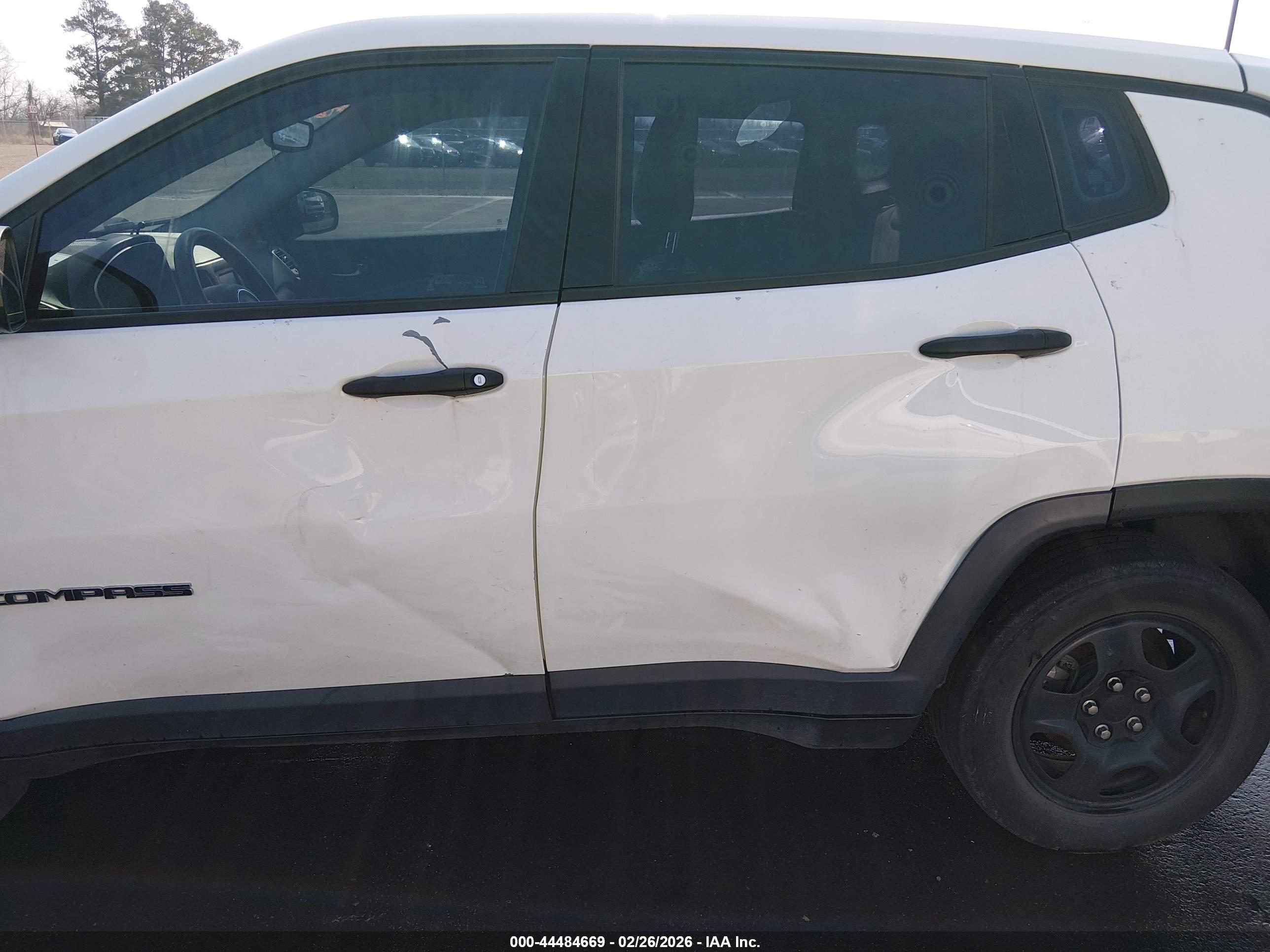 JEEP COMPASS image 6