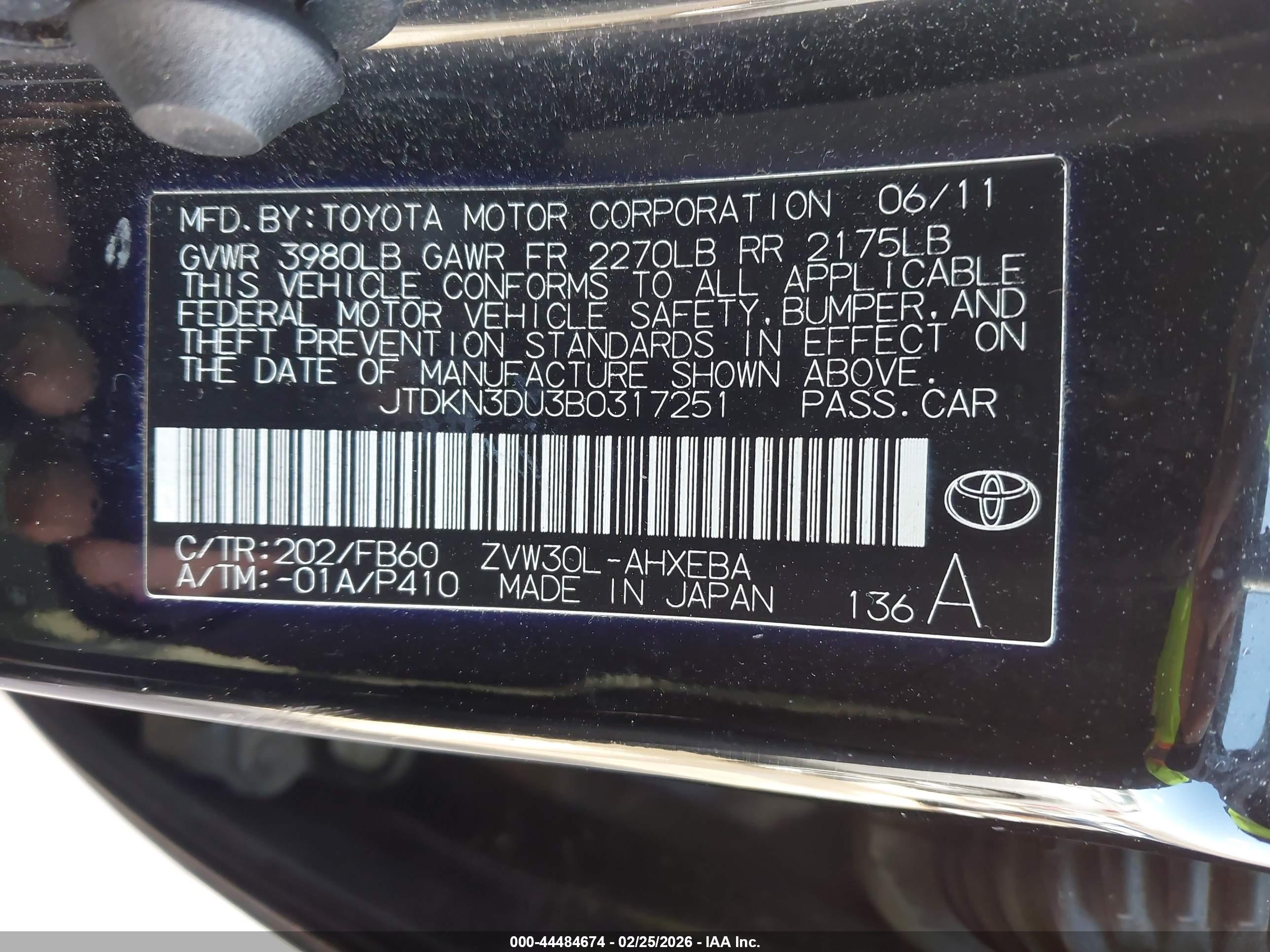 TOYOTA PRIUS image 9