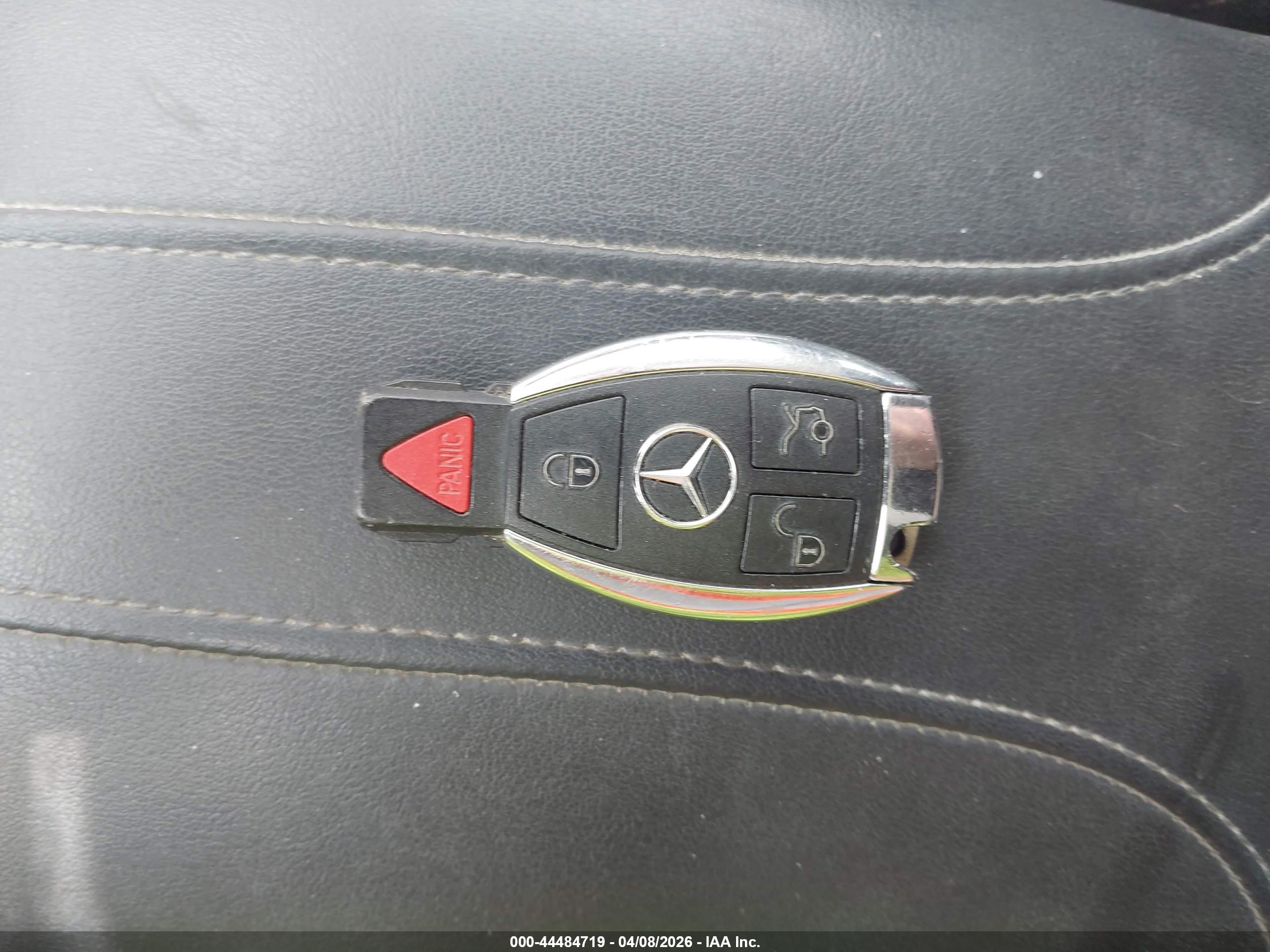 MERCEDES-BENZ GLK image 11