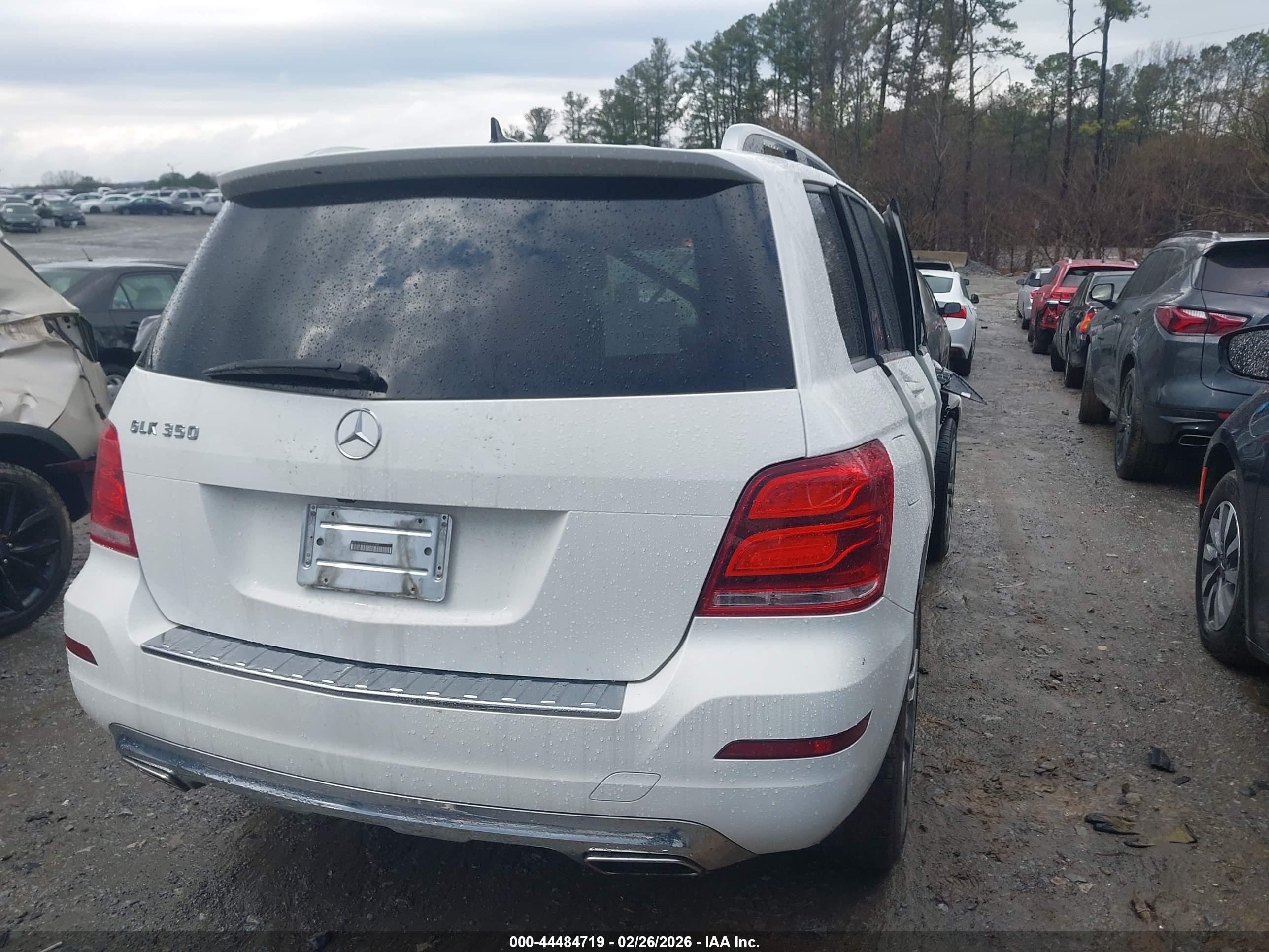 MERCEDES-BENZ GLK image 4