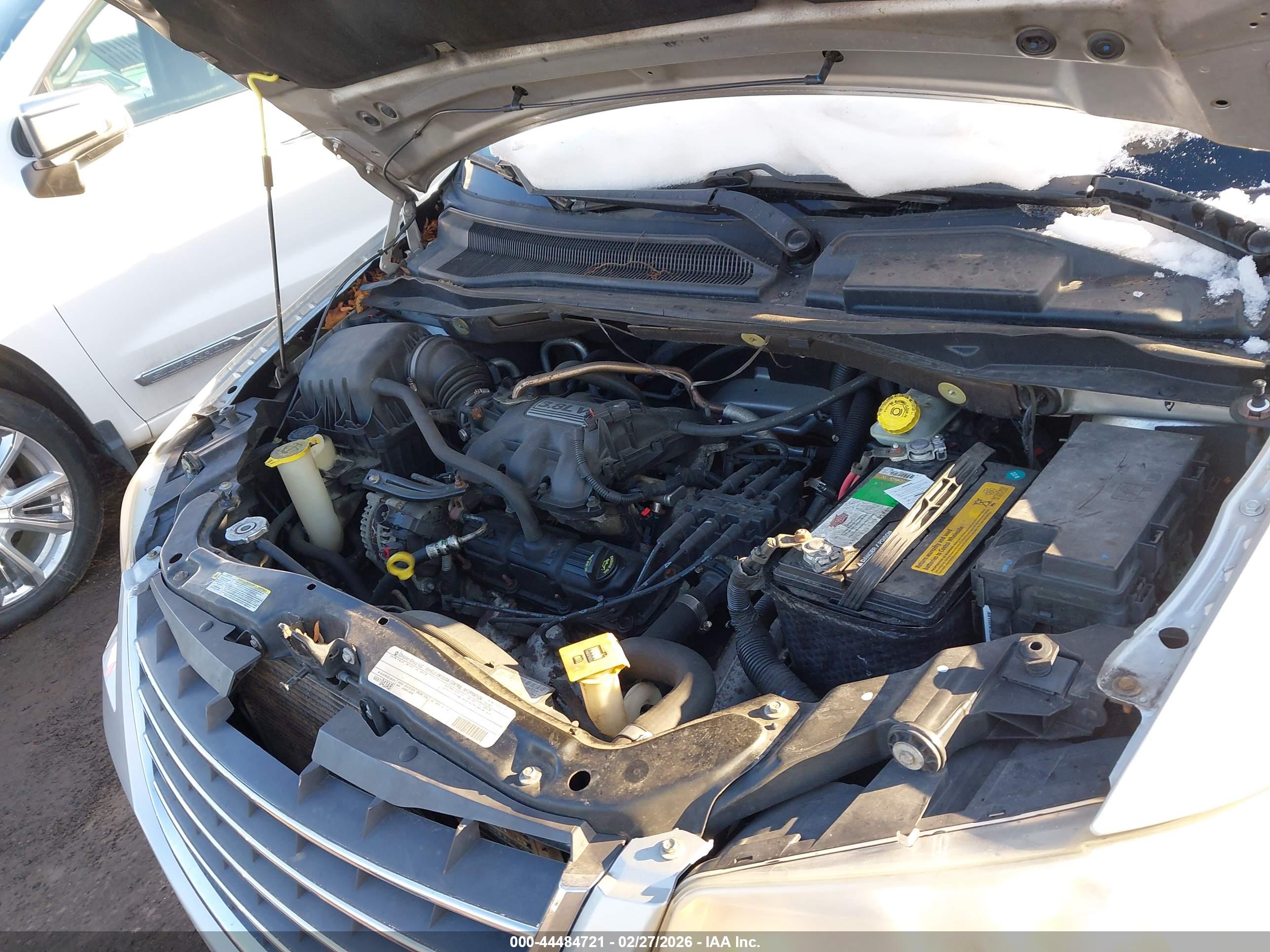 CHRYSLER TOWN image 10