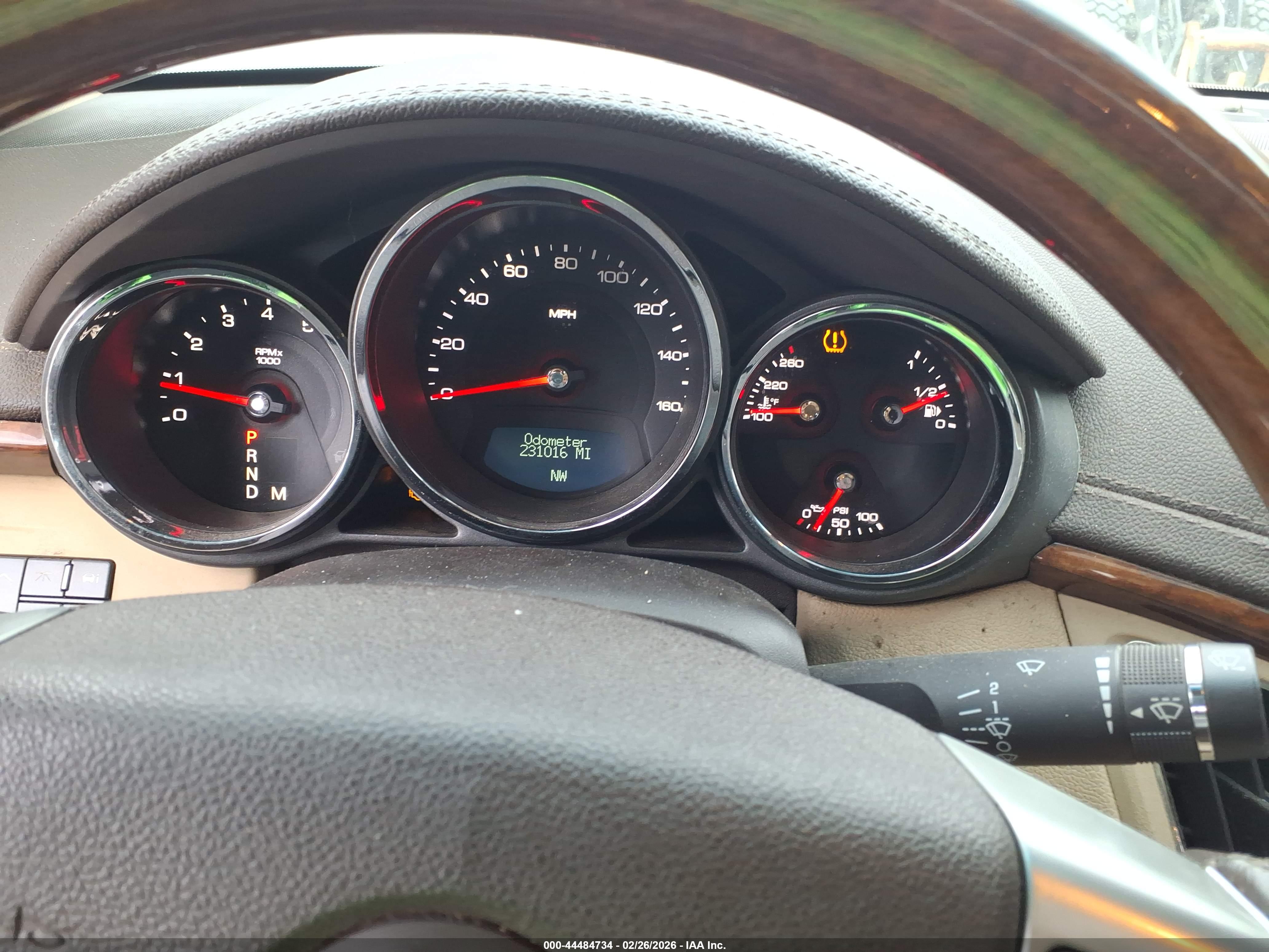 CADILLAC CTS image 7