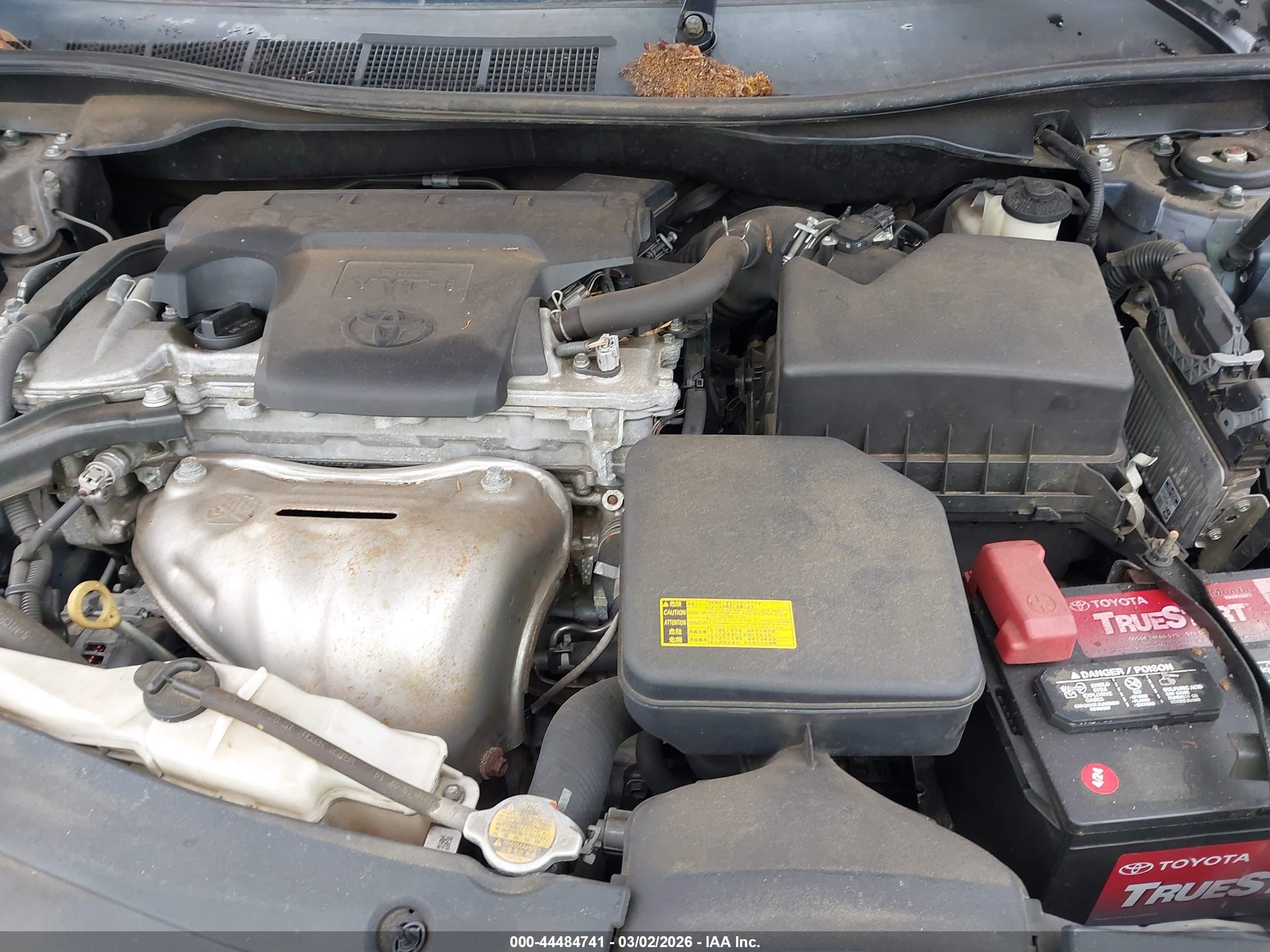 TOYOTA CAMRY image 10