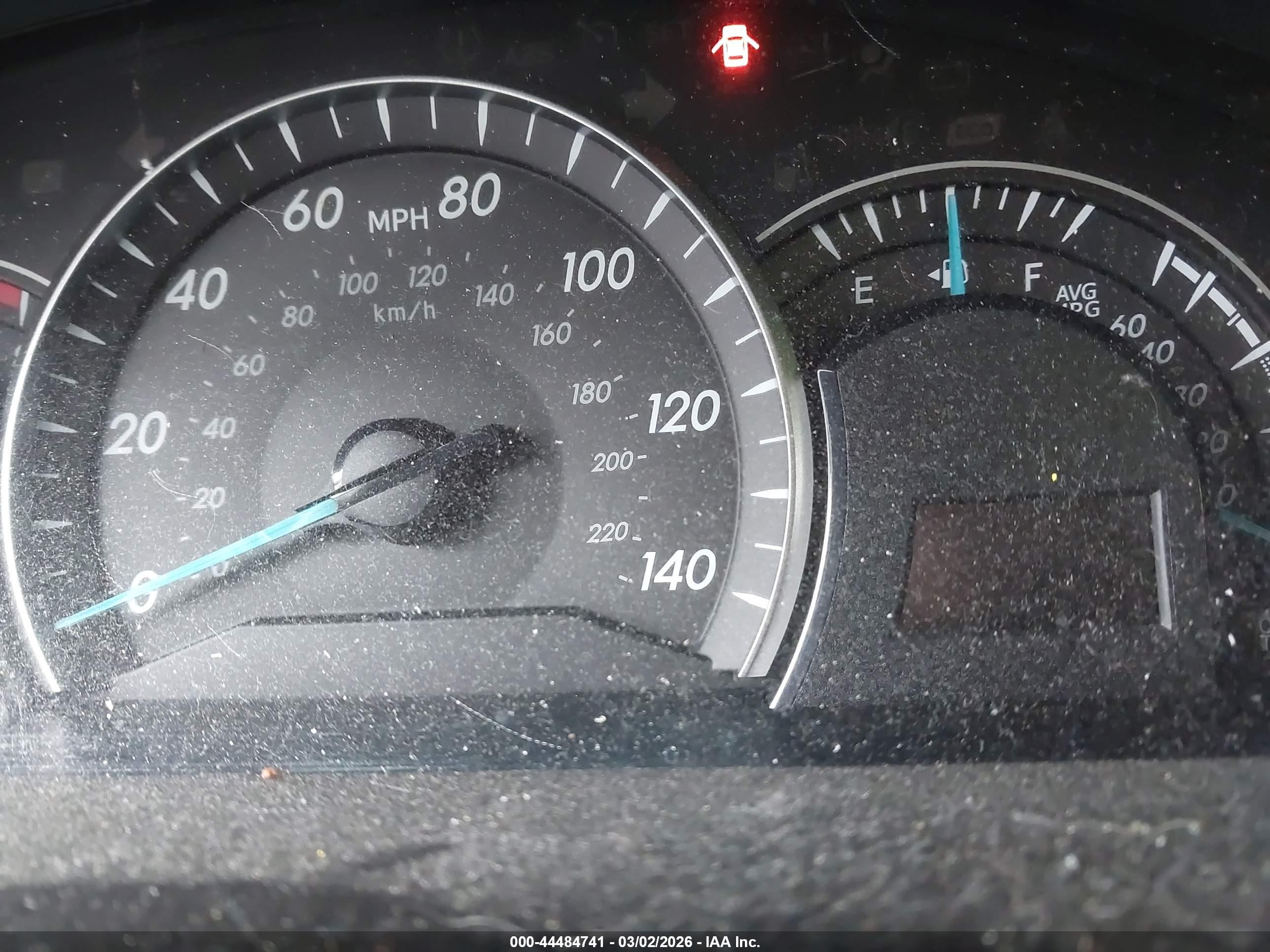 TOYOTA CAMRY image 7