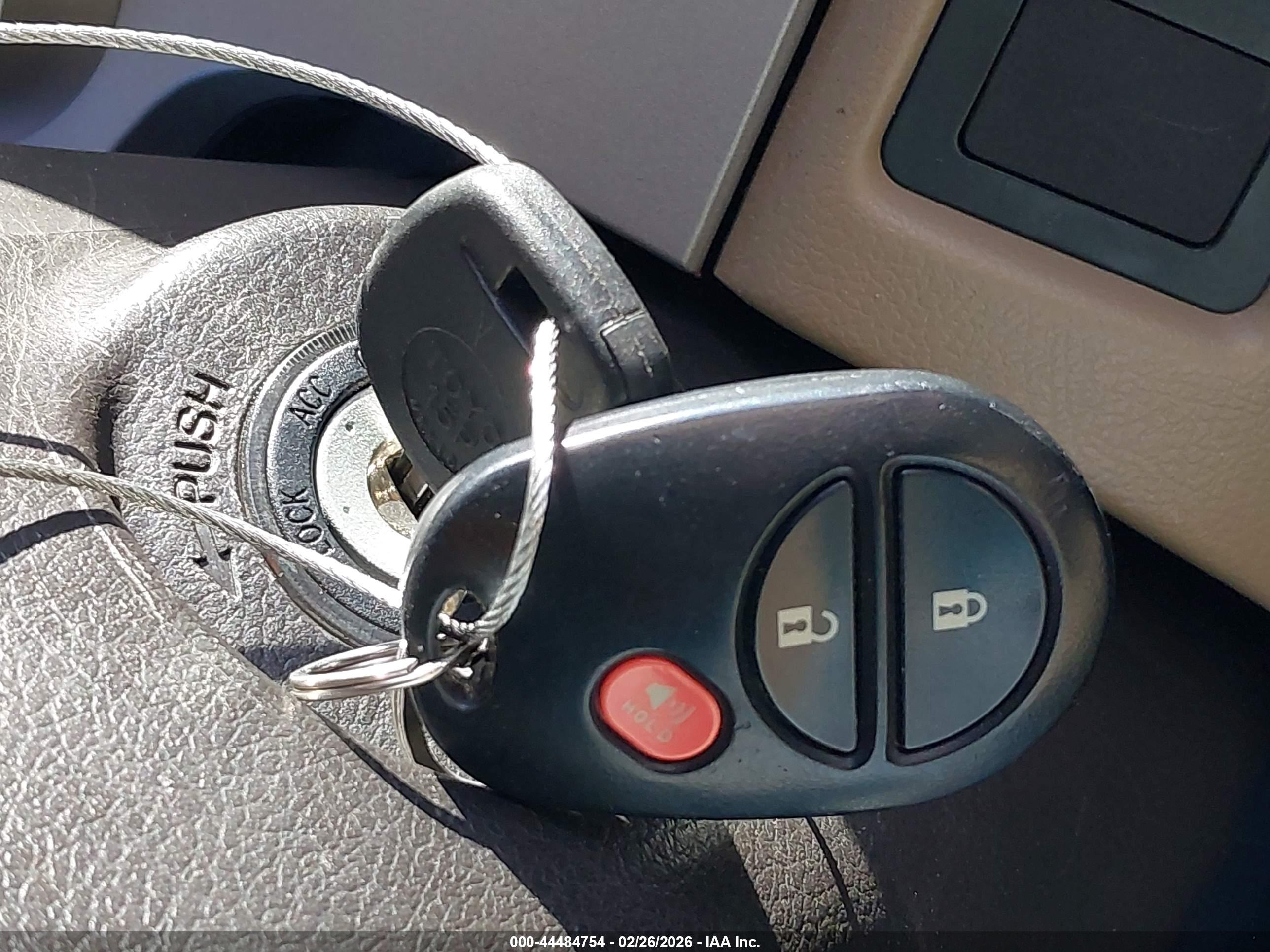 TOYOTA SEQUOIA image 11