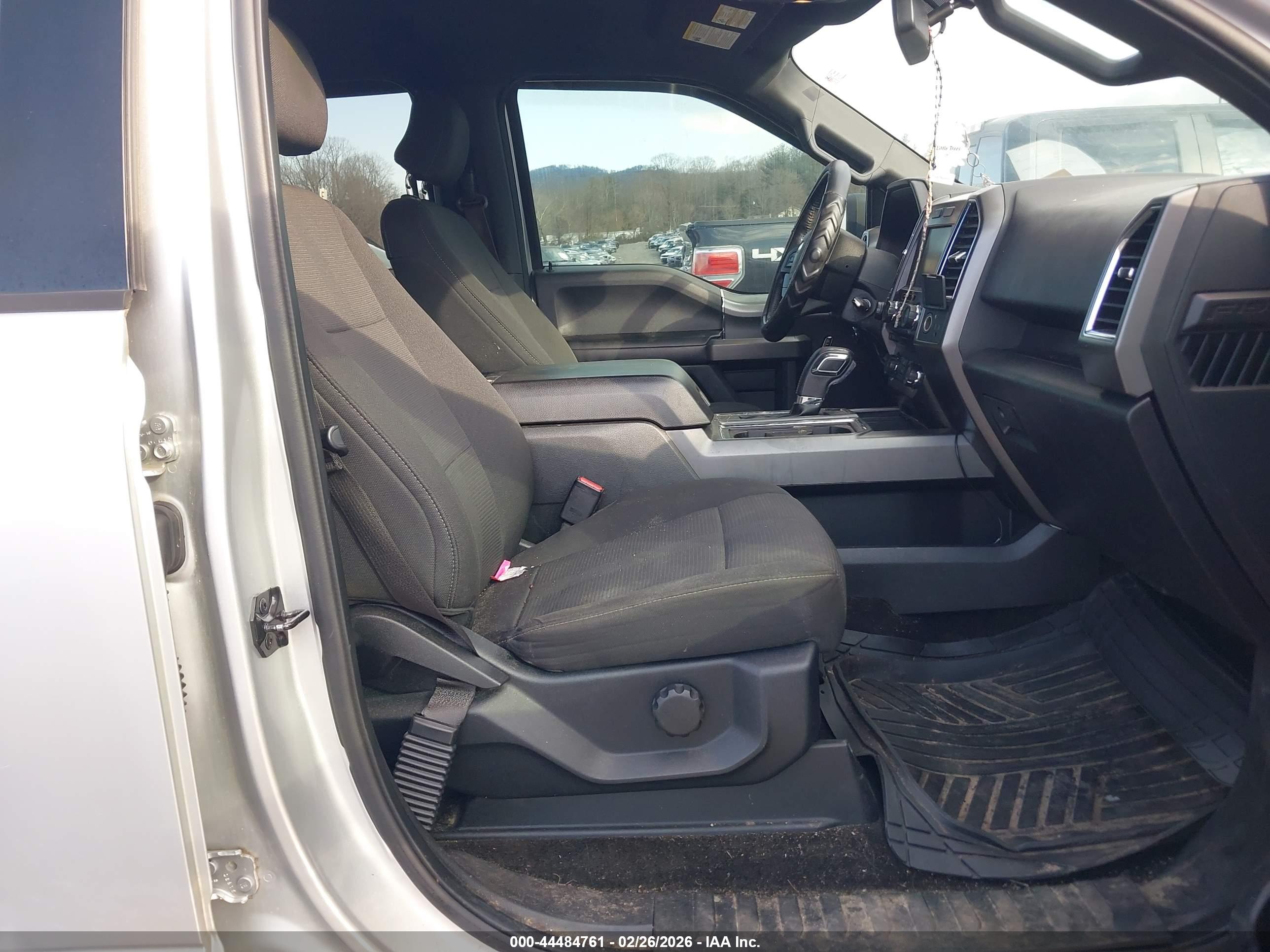 FORD F-150 image 5