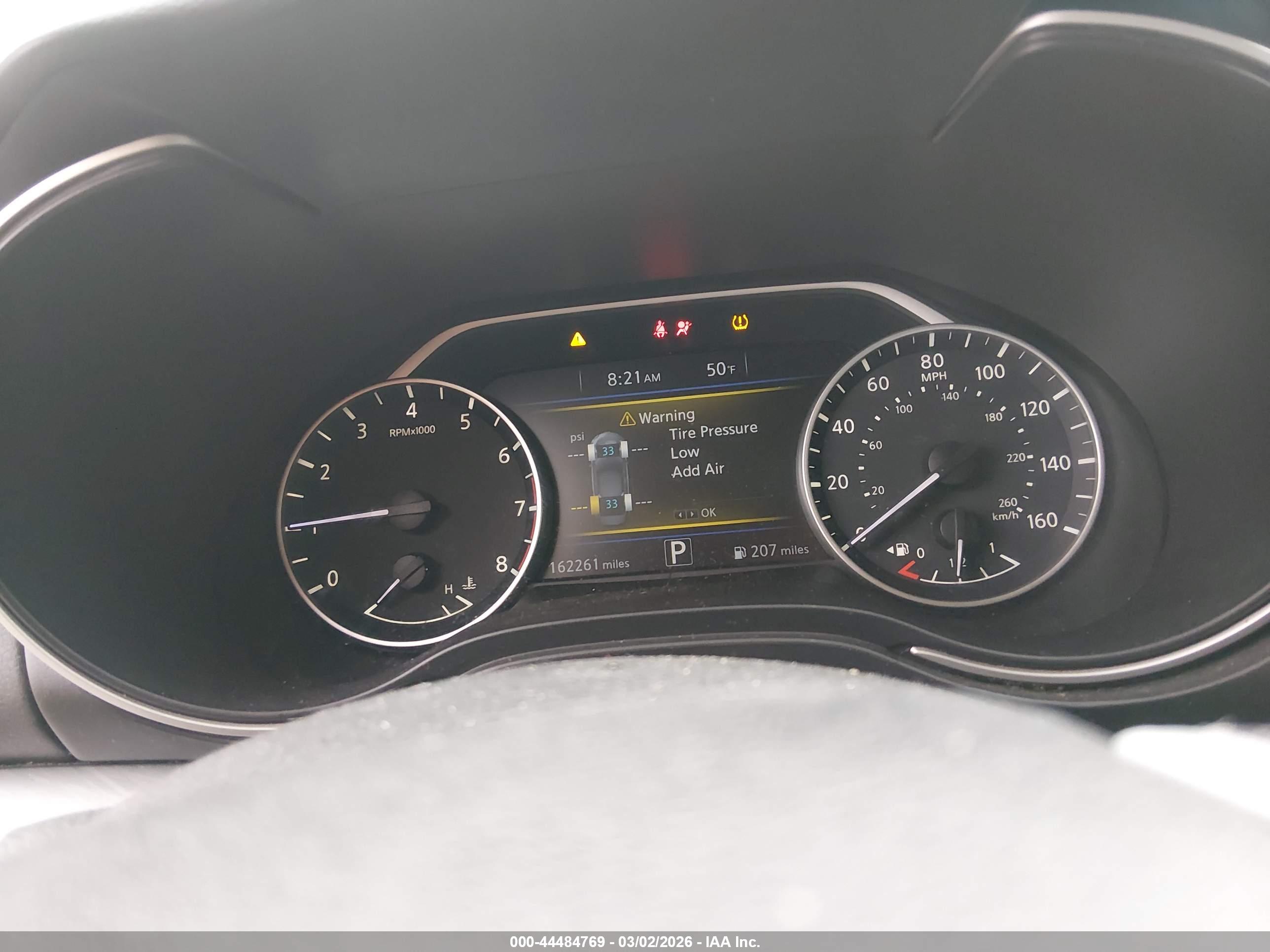 NISSAN MAXIMA image 7