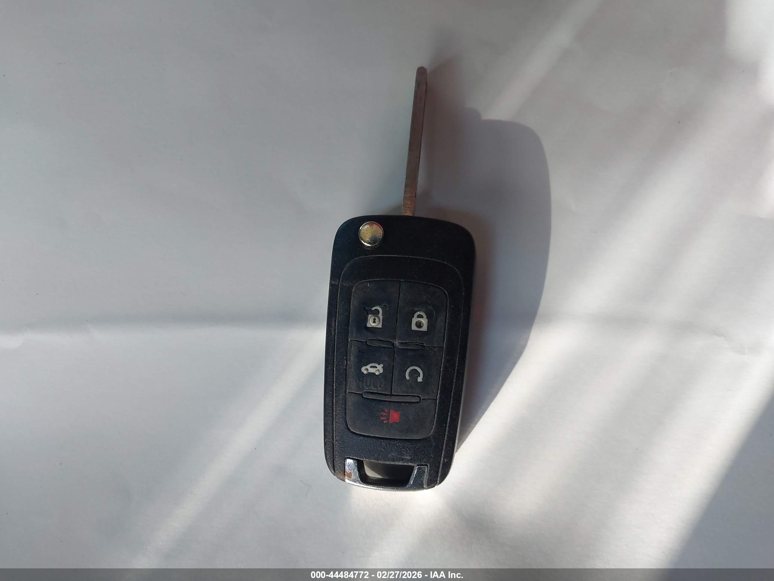 GMC TERRAIN image 11