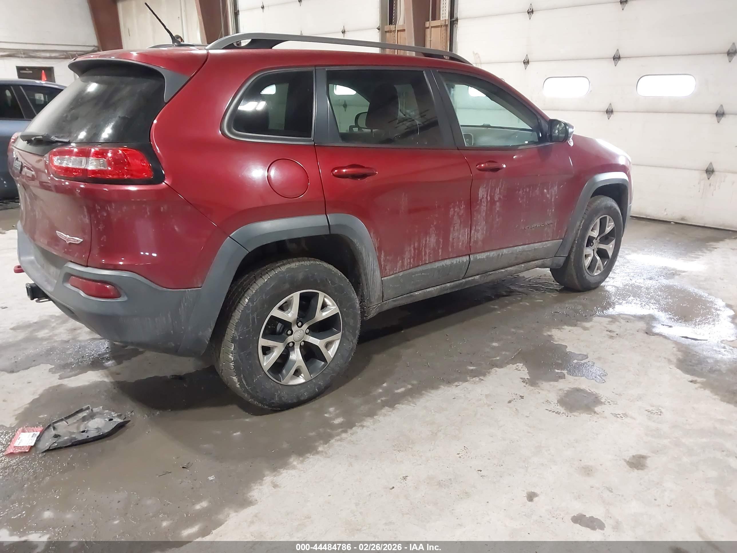 JEEP CHEROKEE image 4