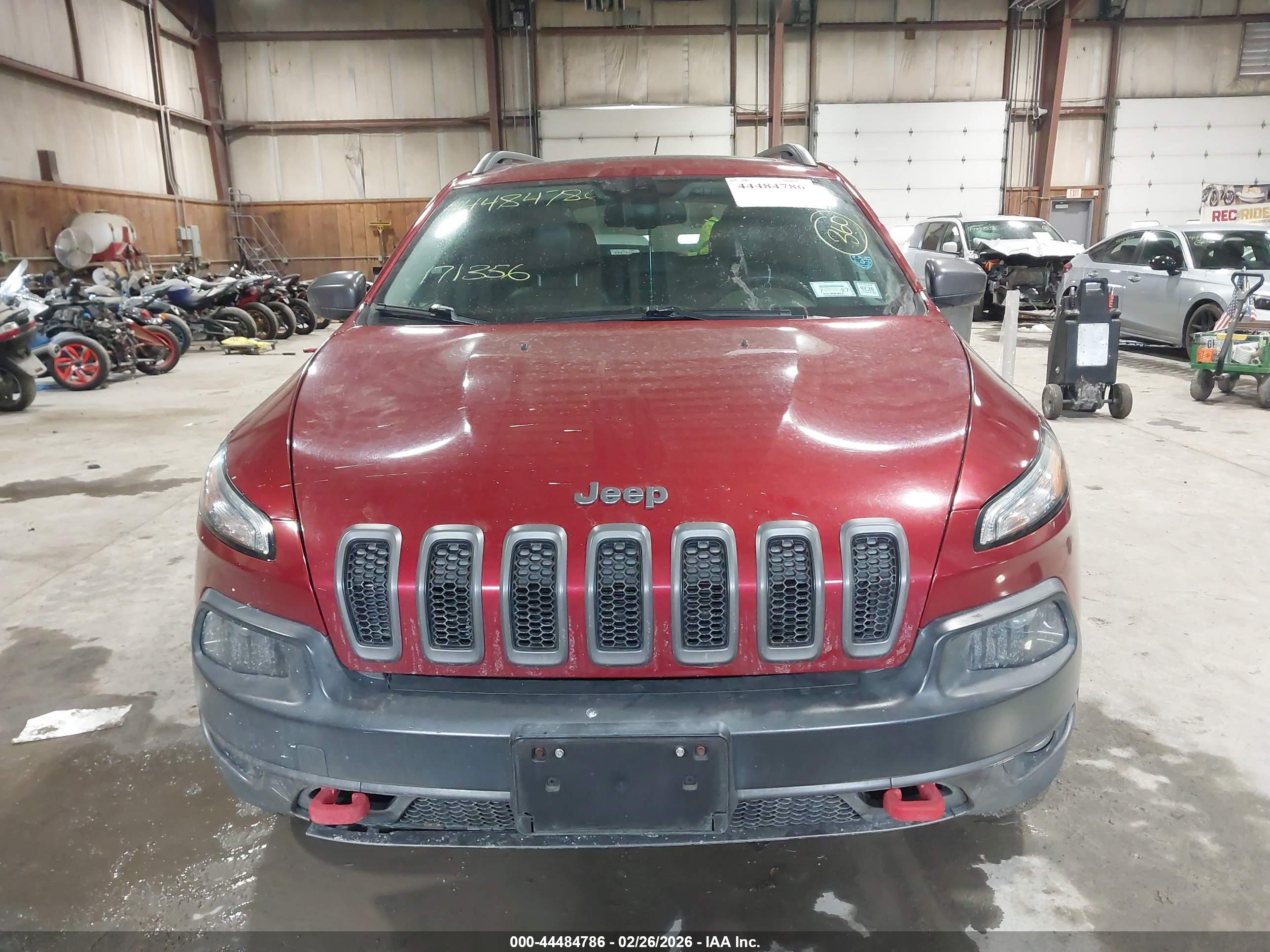 JEEP CHEROKEE image 6
