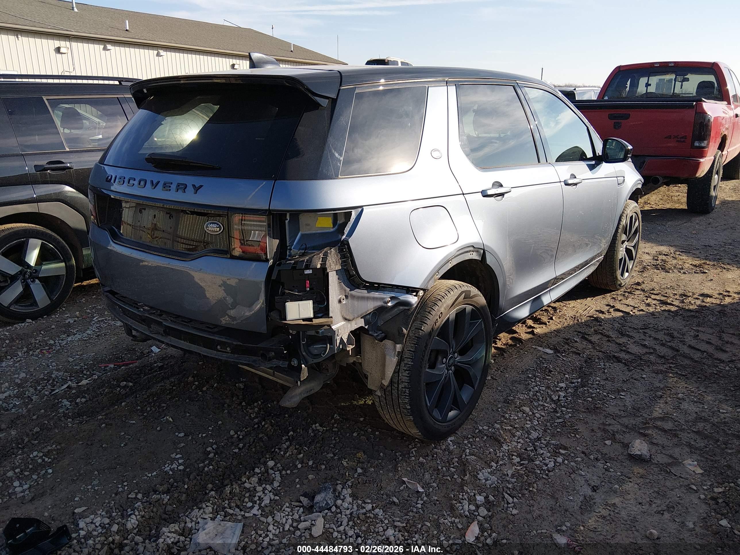 LAND ROVER image 4