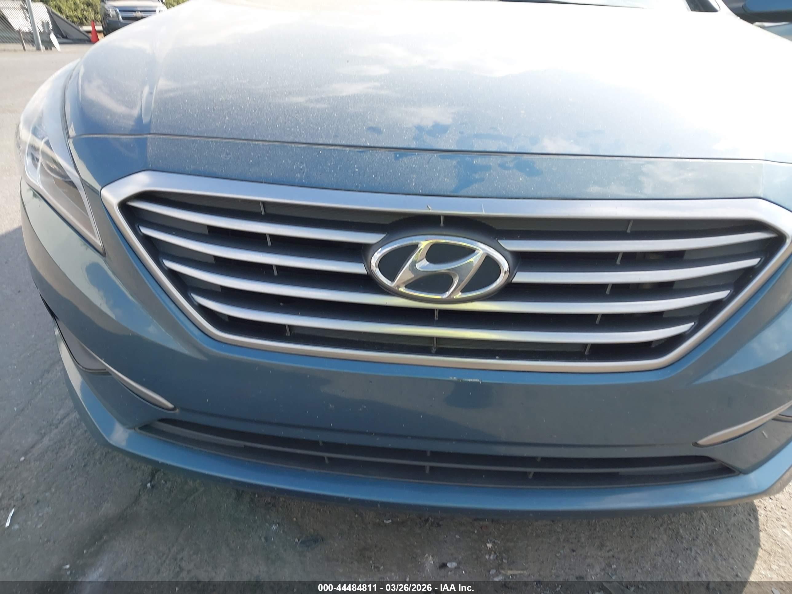 HYUNDAI SONATA image 6