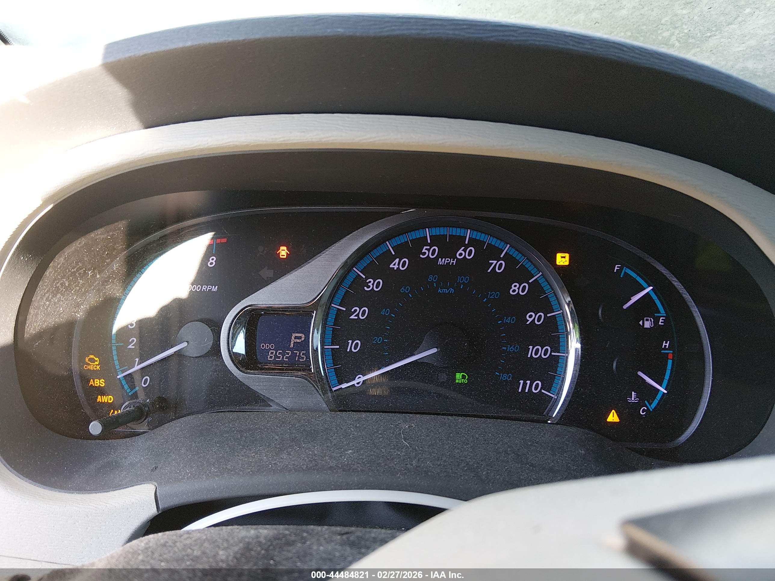 TOYOTA SIENNA image 7