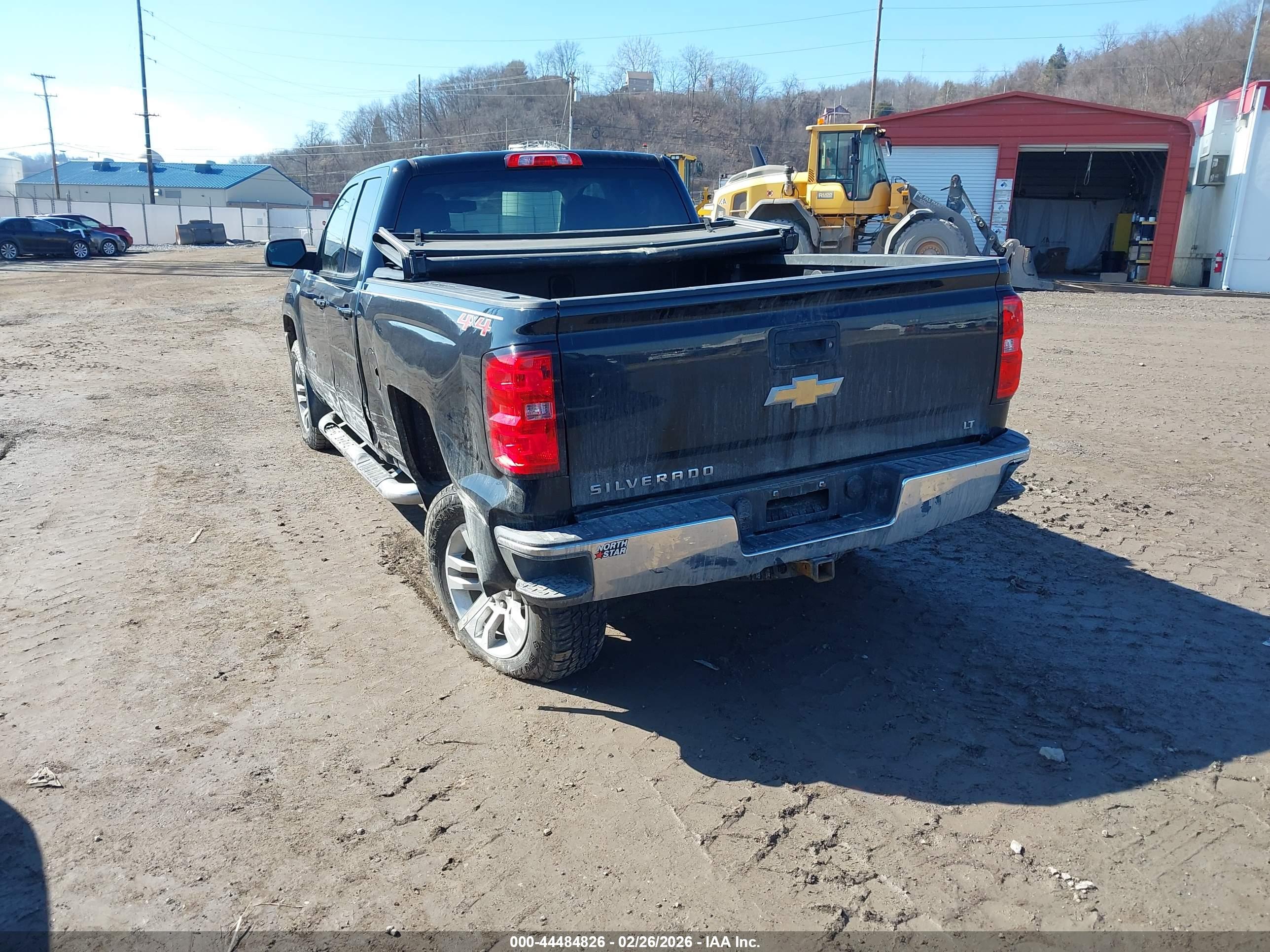 CHEVROLET SILVERADO image 3