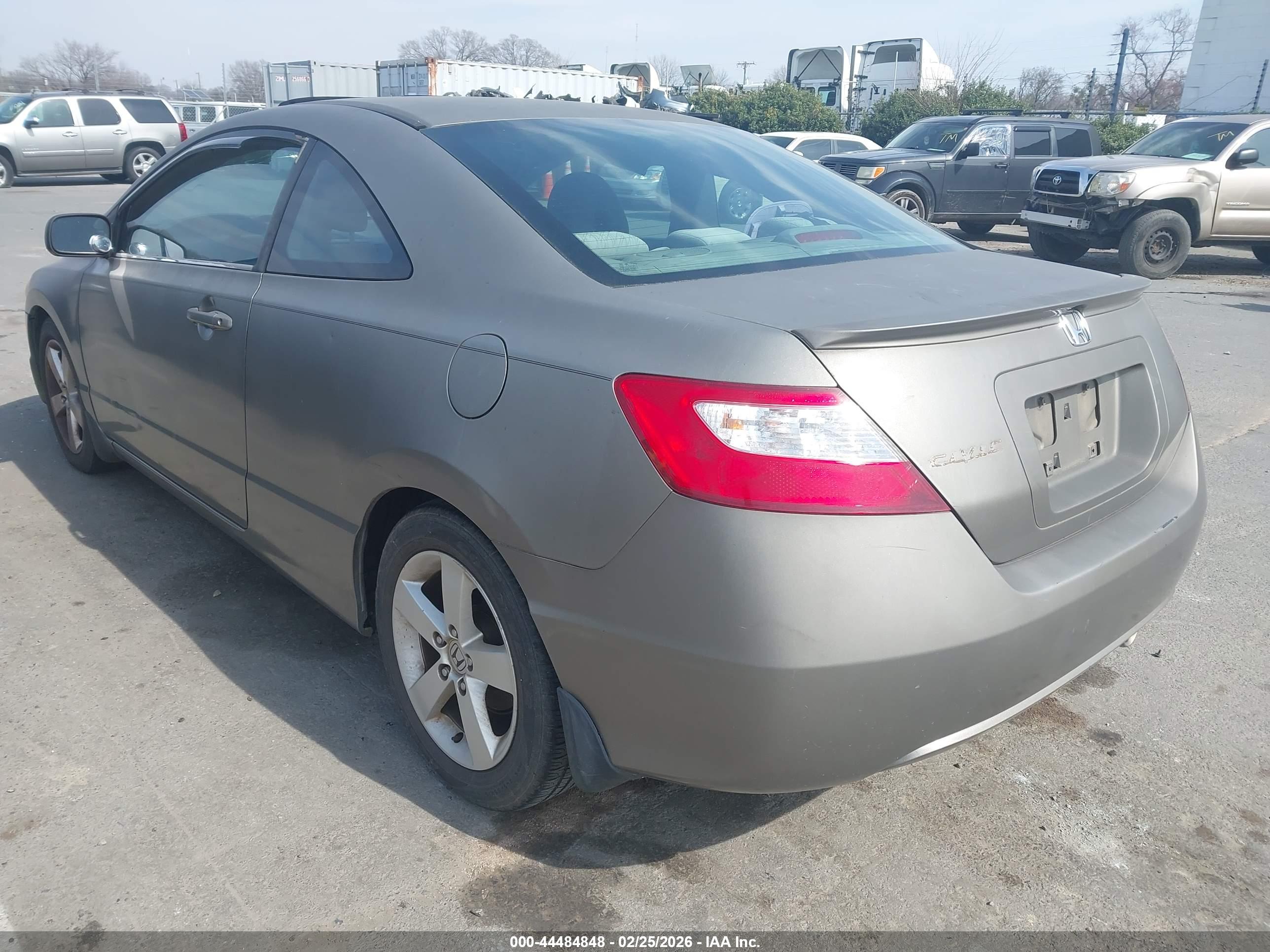 HONDA CIVIC image 3