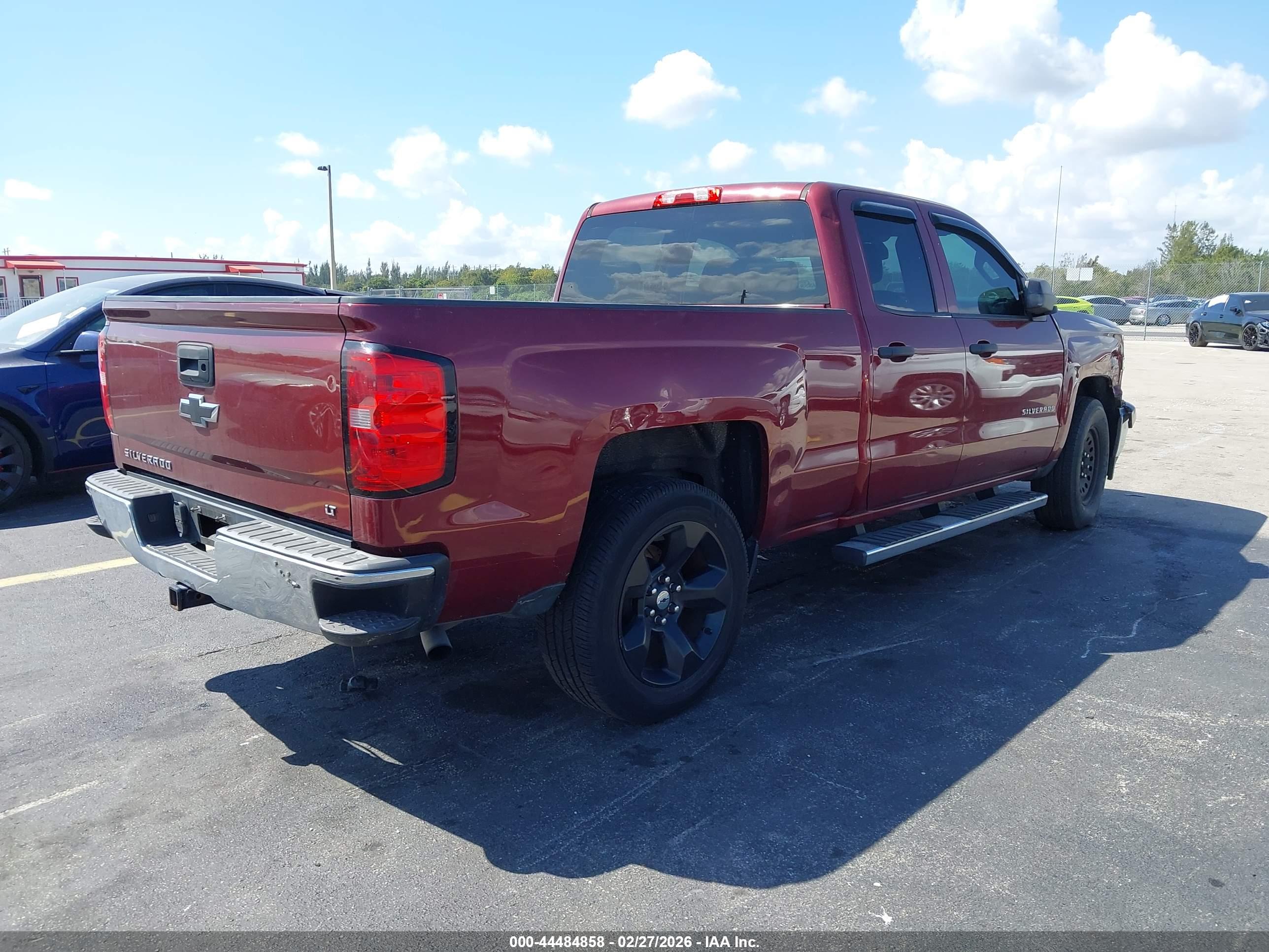 CHEVROLET SILVERADO image 4