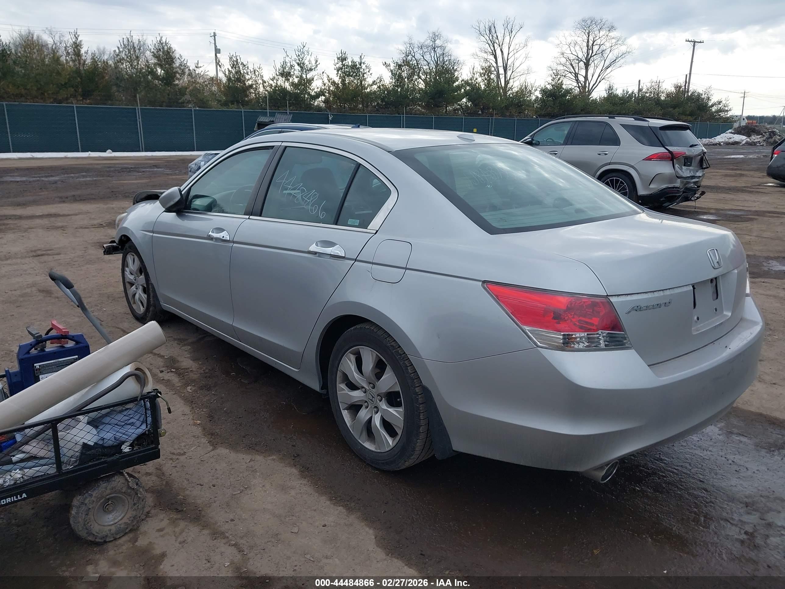 HONDA ACCORD image 3