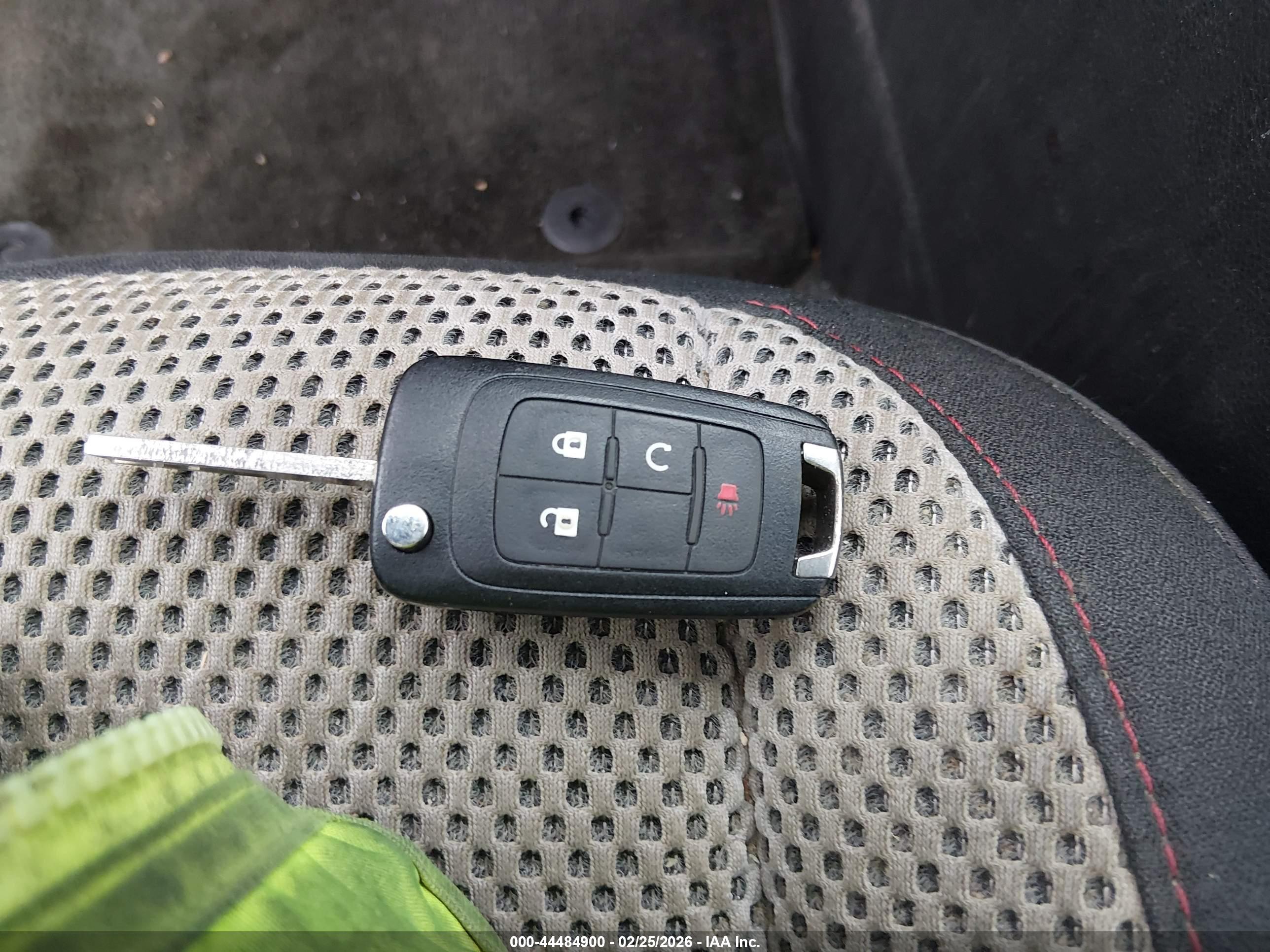 CHEVROLET EQUINOX image 11
