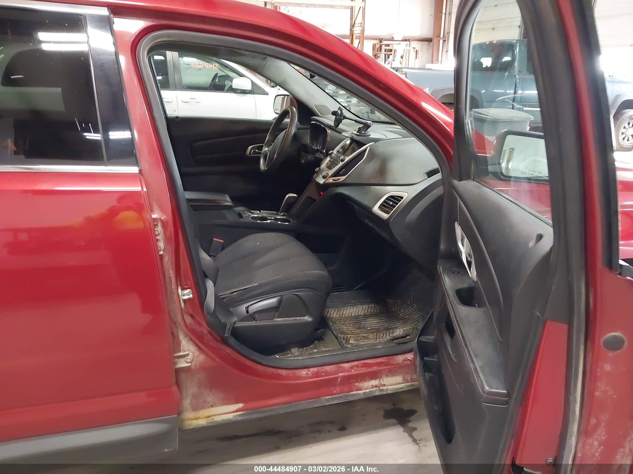 GMC TERRAIN image 5