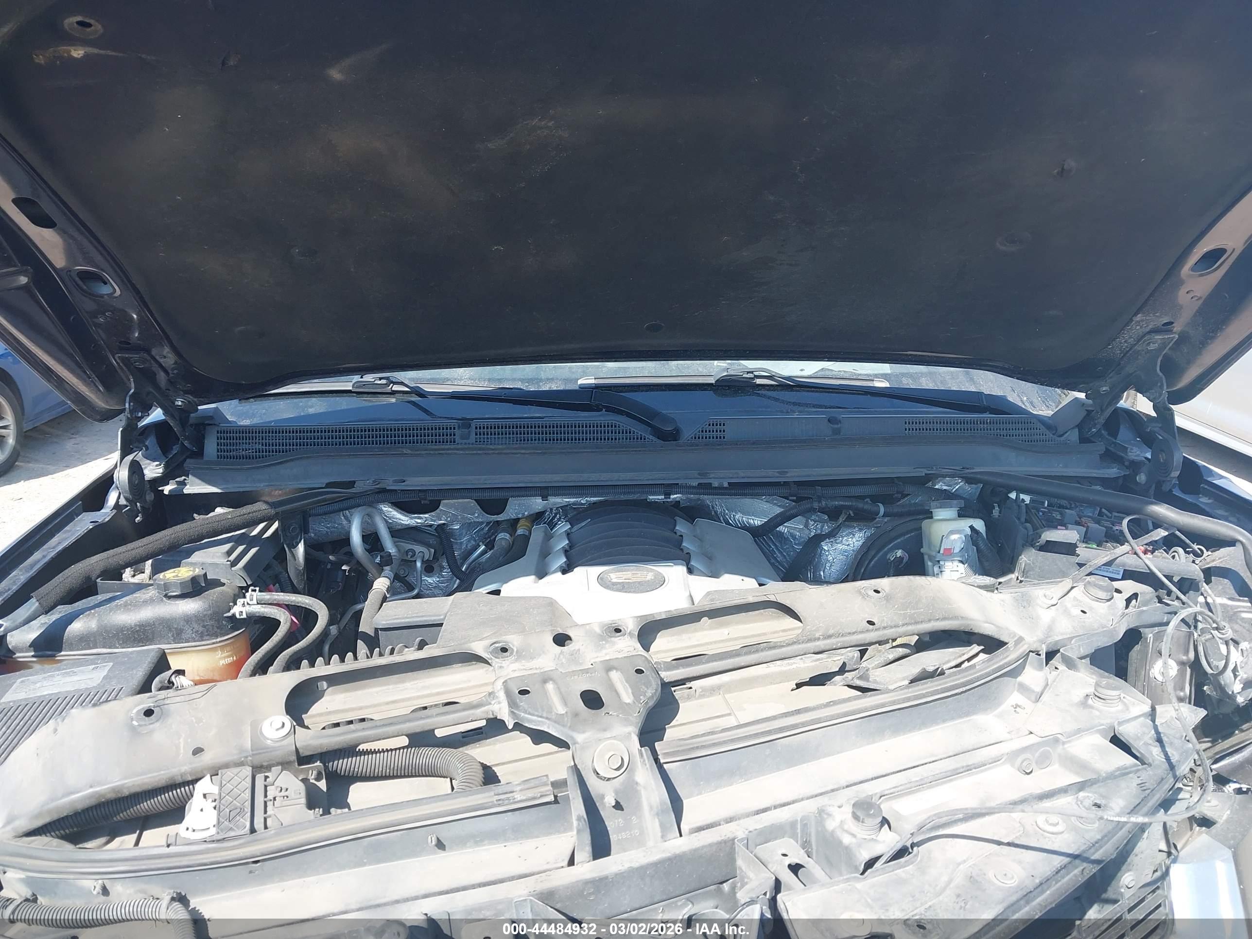 CADILLAC ESCALADE image 10