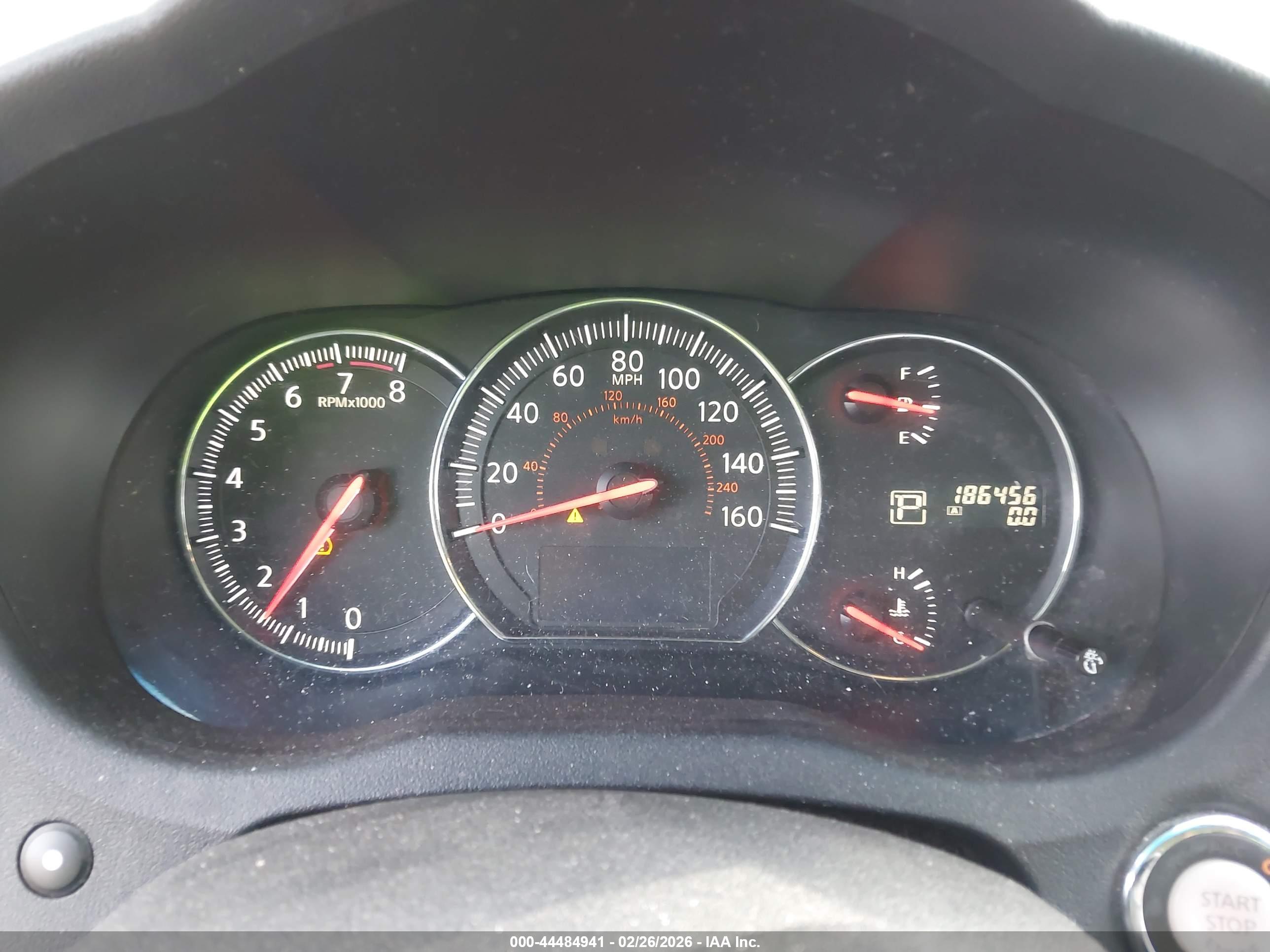 NISSAN MAXIMA image 7