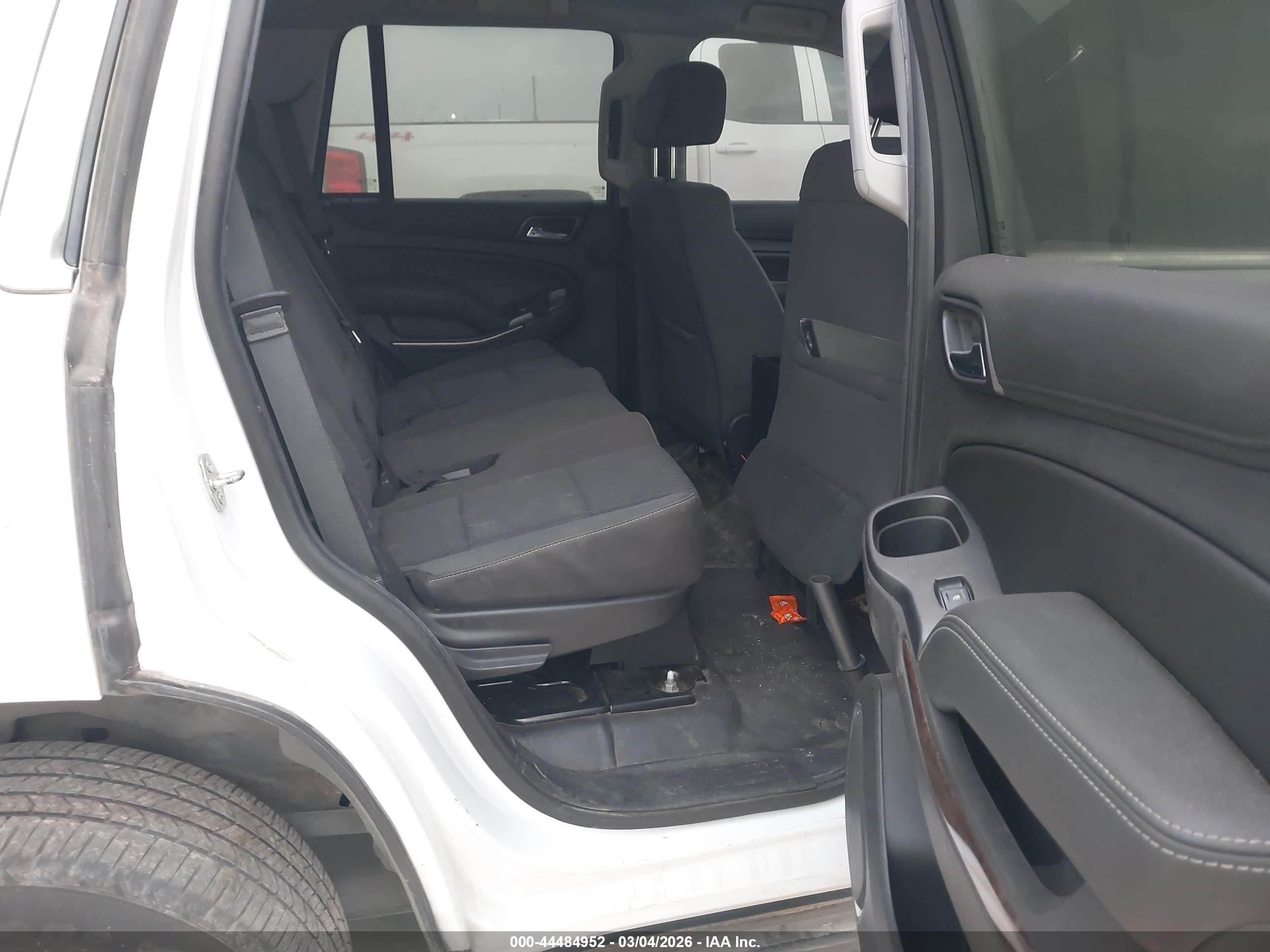 CHEVROLET TAHOE image 8