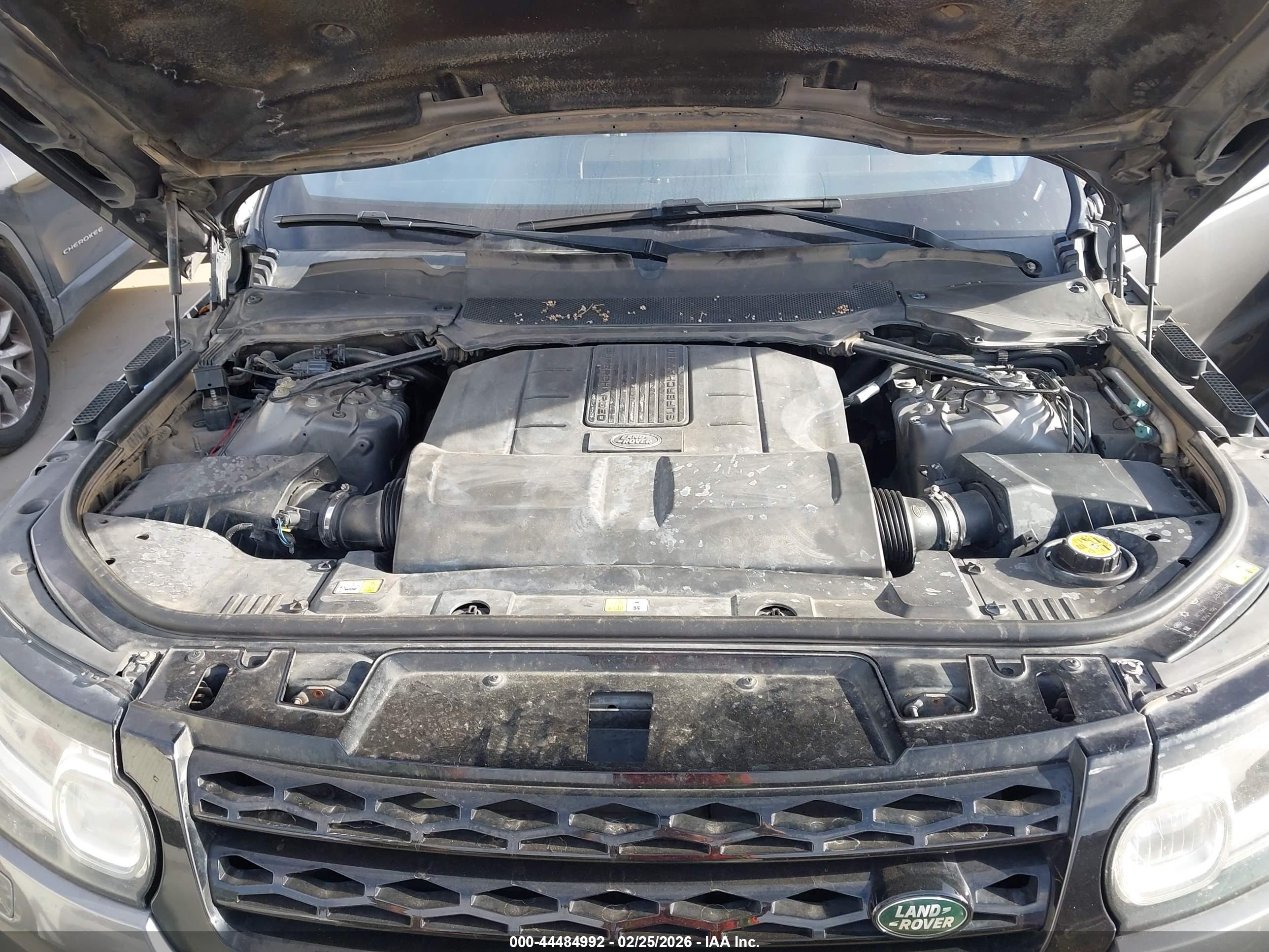 LAND ROVER image 10